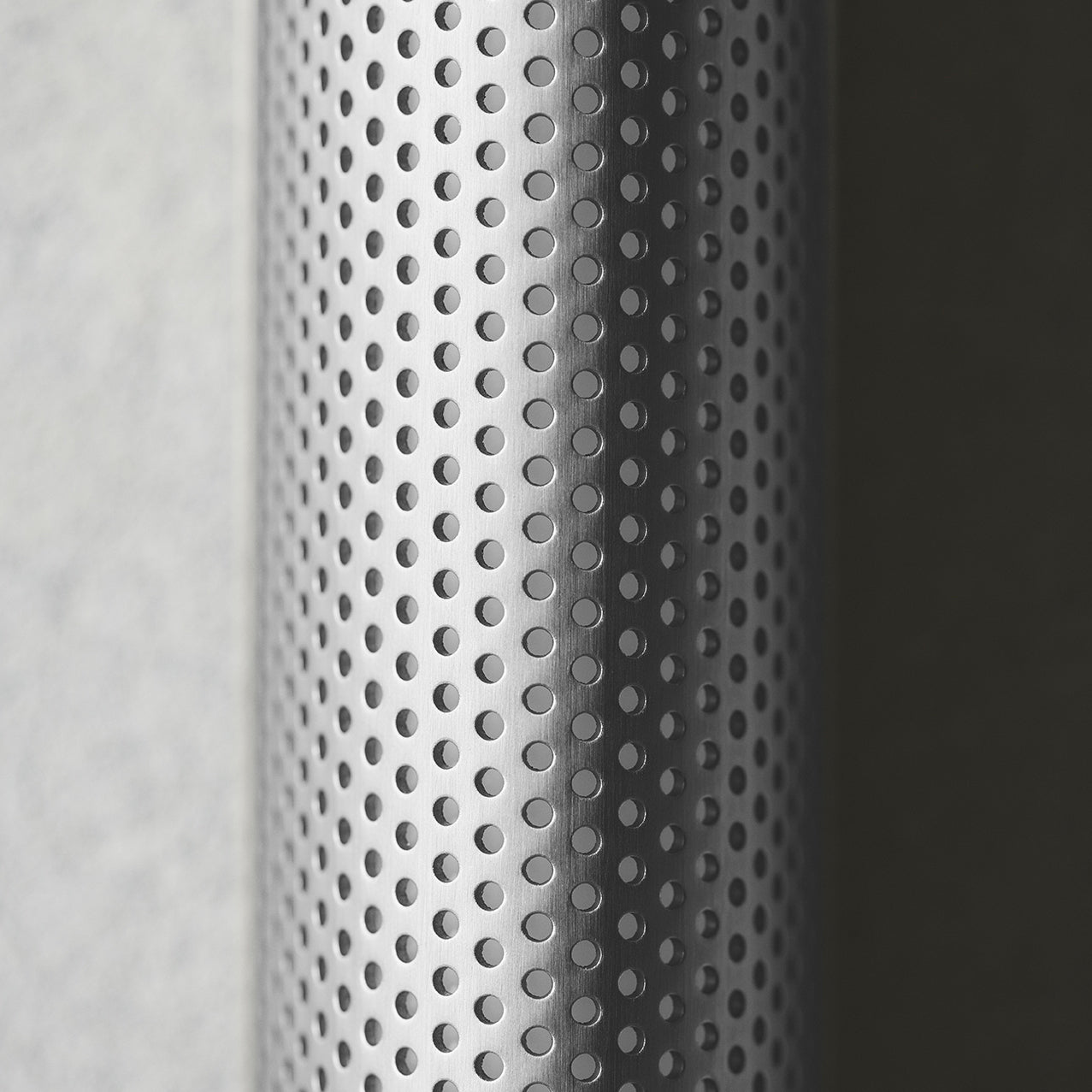 Radent hardwired wall lamp short steel