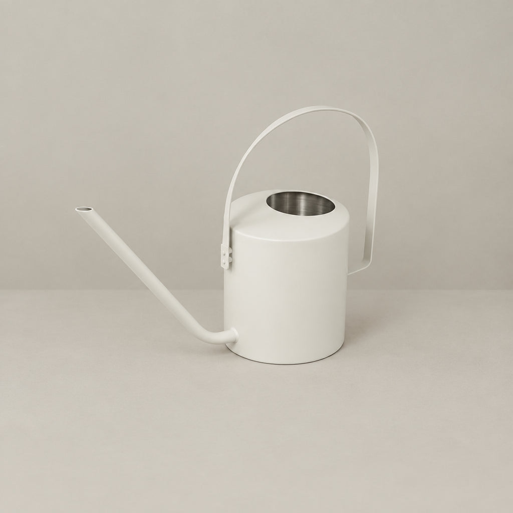 Original watering can Sand