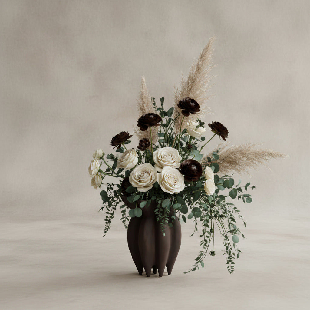 Lotus Vase, Petit - Coffee