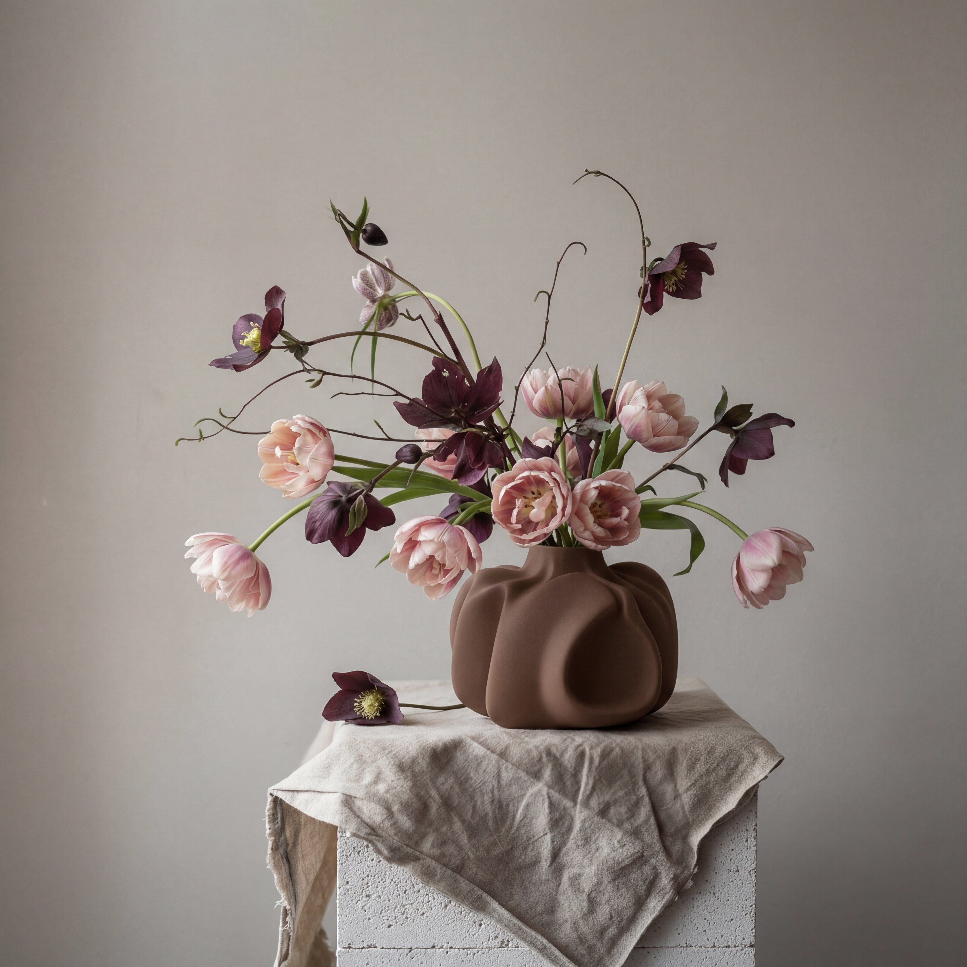 101 Copenhagen - Wabi Vase, Medio - Almond - Vase