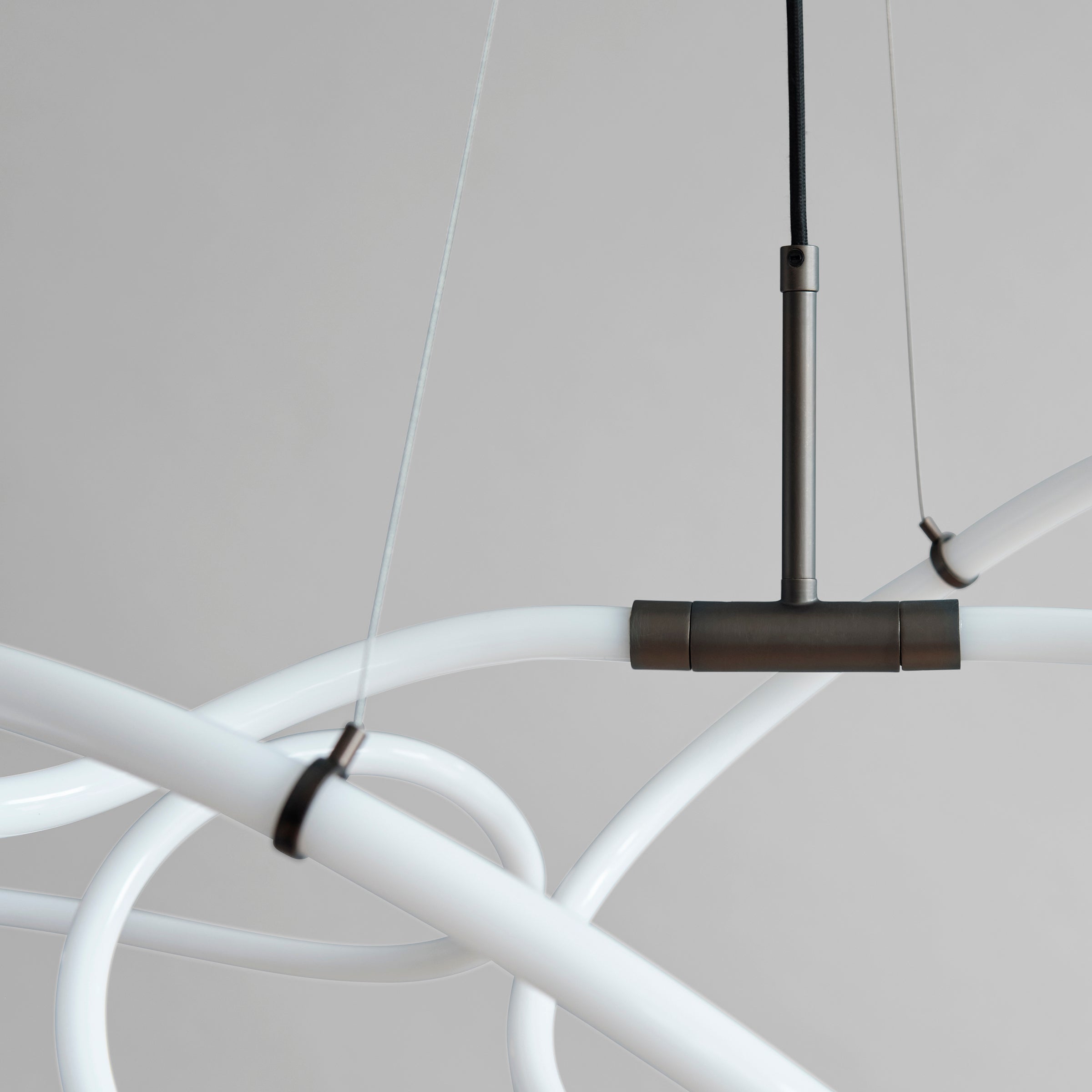 Ghost Chandelier, Mini - Neon*