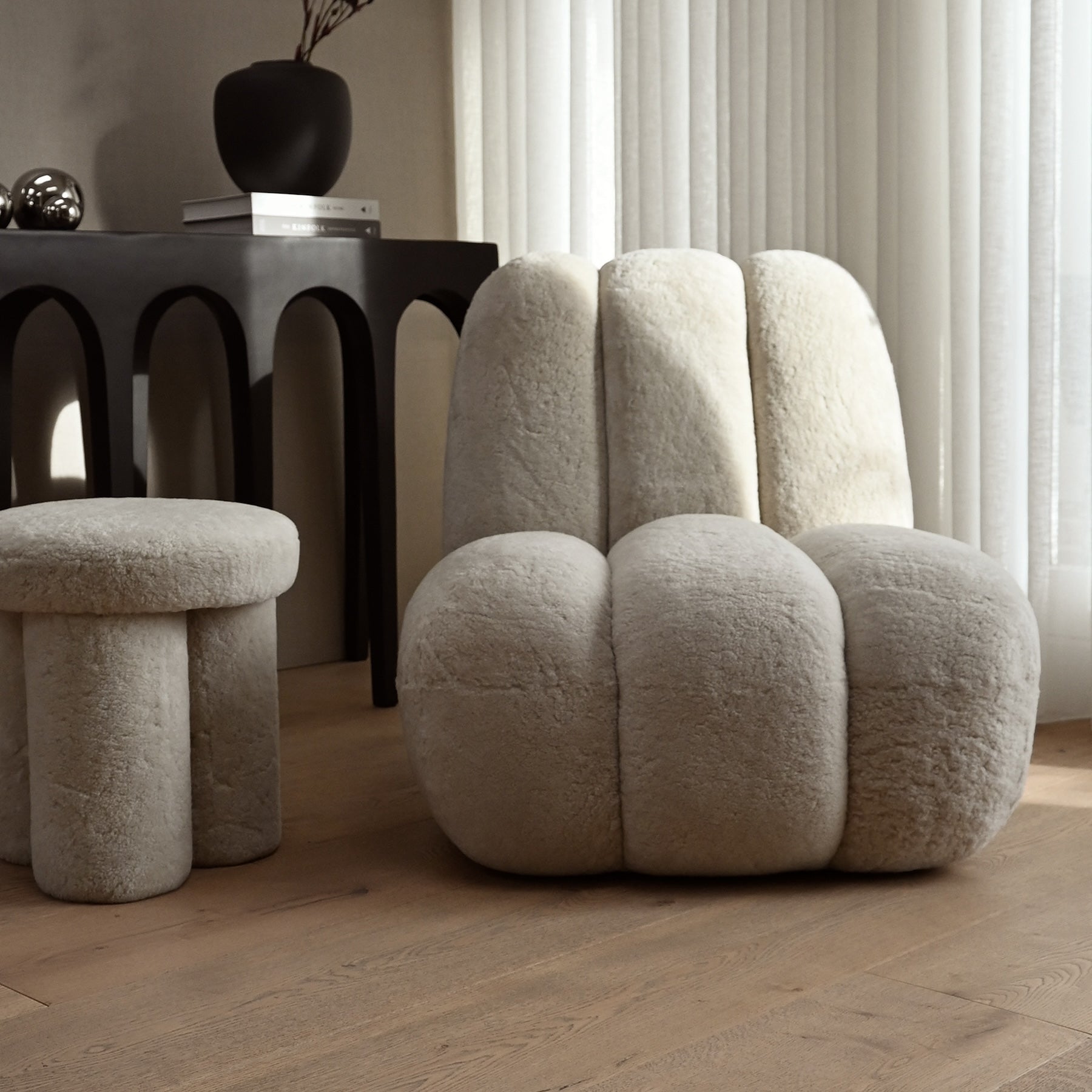 Big Foot Stool - Sheepskin, Sandshell