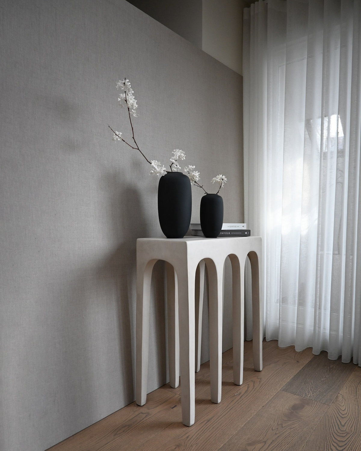 Sunao Vase Slim, Mini - Black