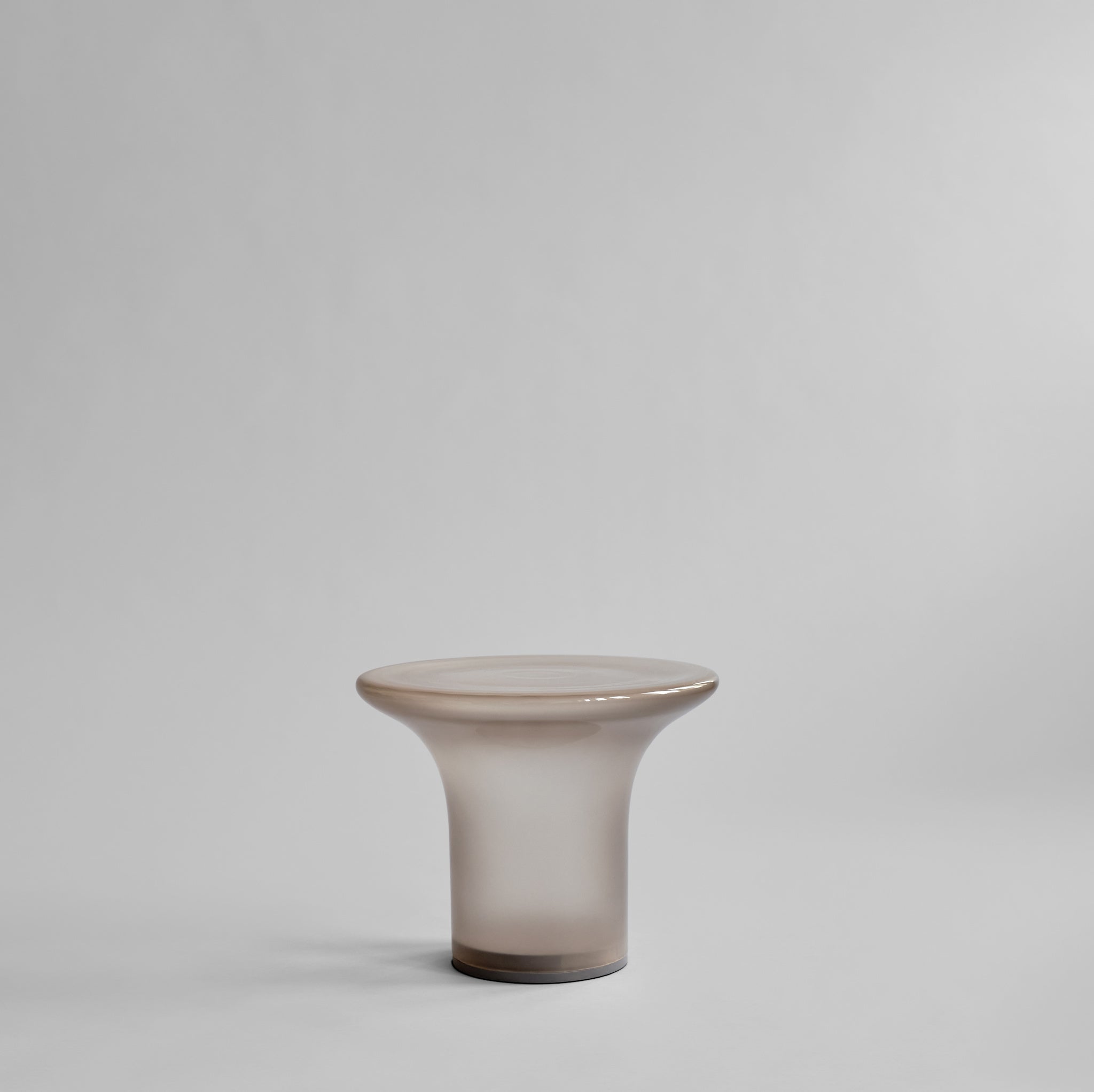 Trumpet Table, Low - Smoked Desert