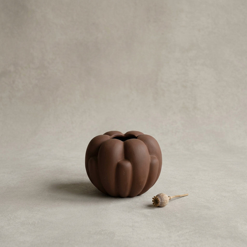 Bloom Vase, Petit - Almond