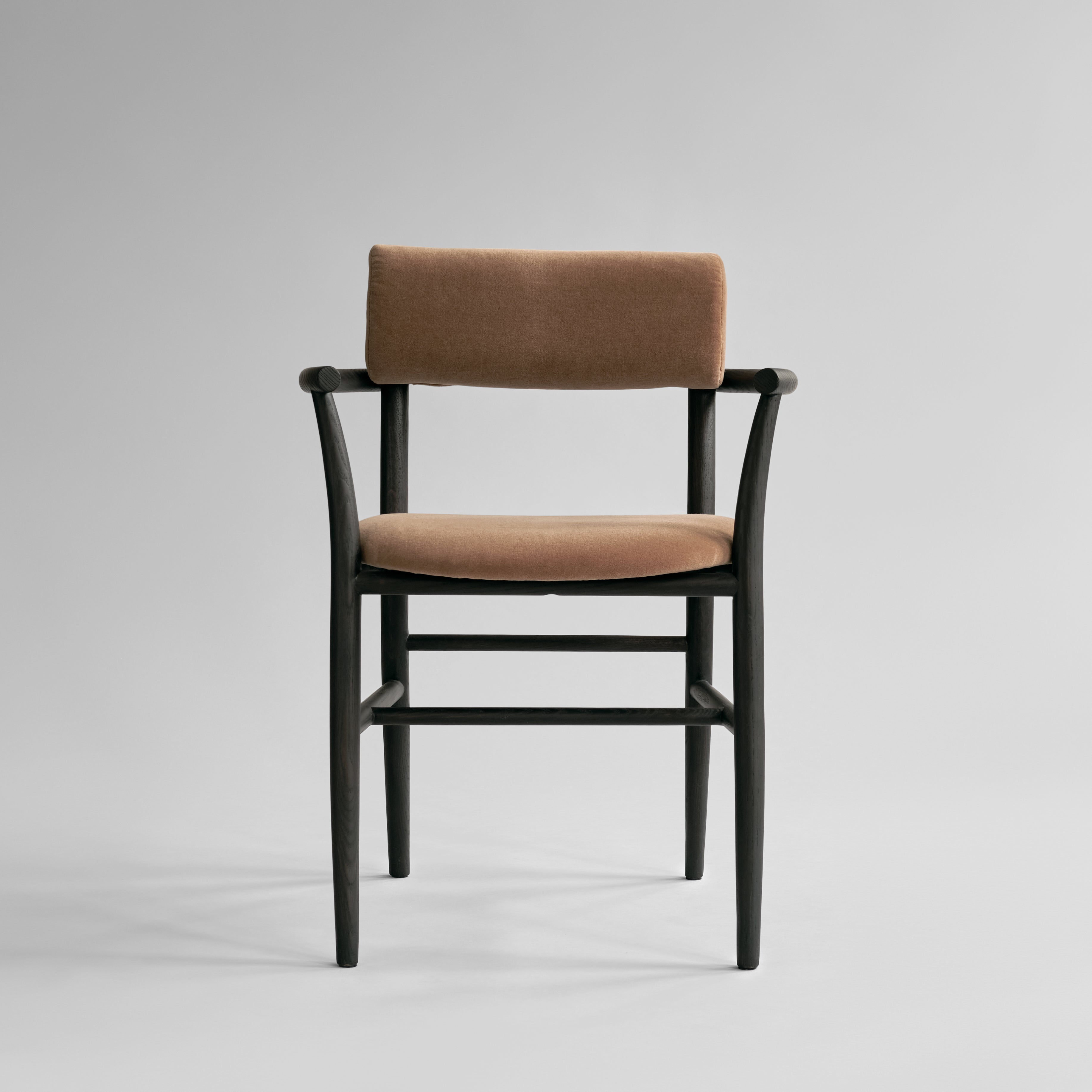 Nama Dining Chair, Armrest - Coffee Black Oak - Desert