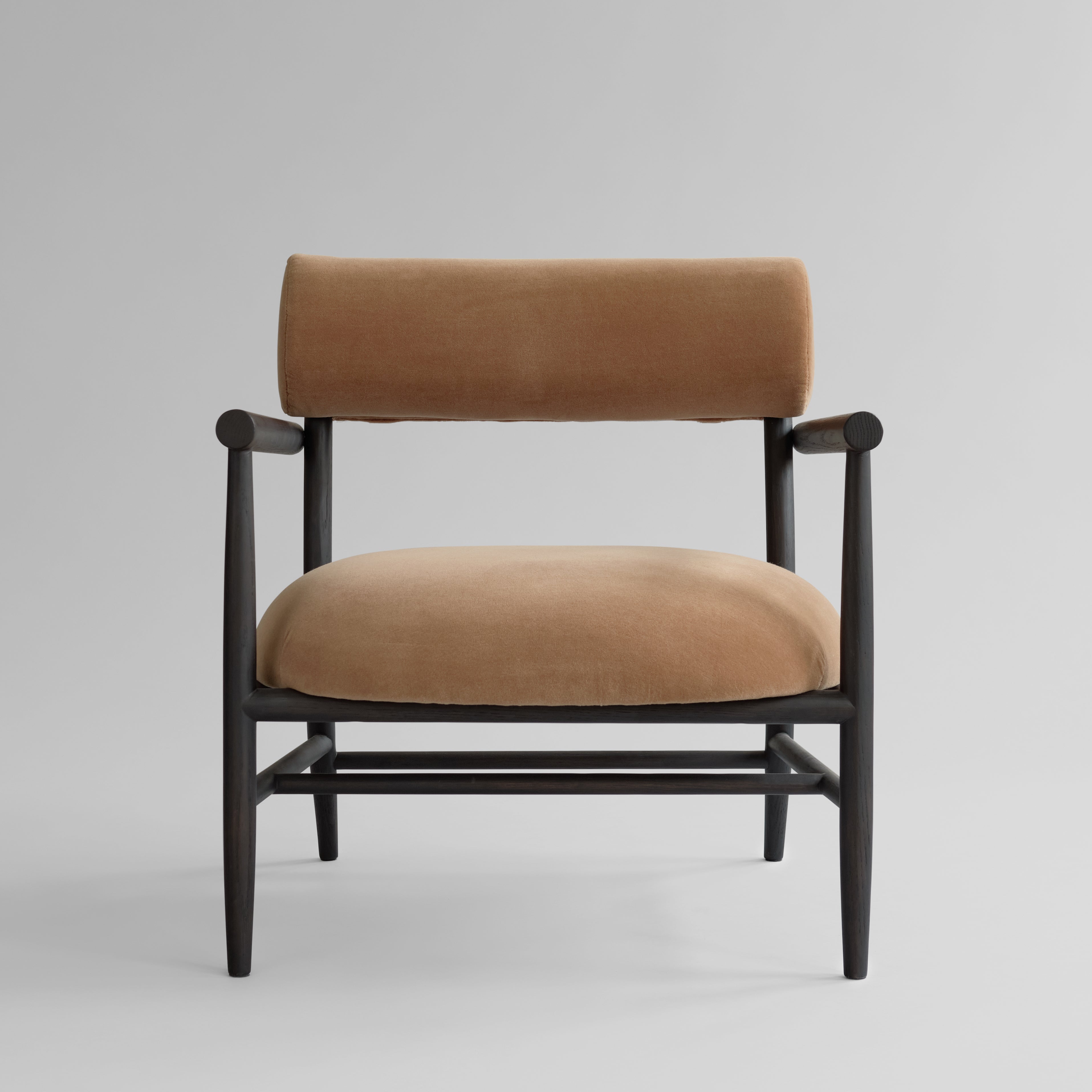 Nama Lounge Chair - Coffee Black Oak- Desert
