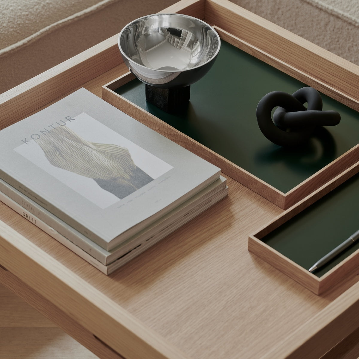 FRAME tray medium, oak/green