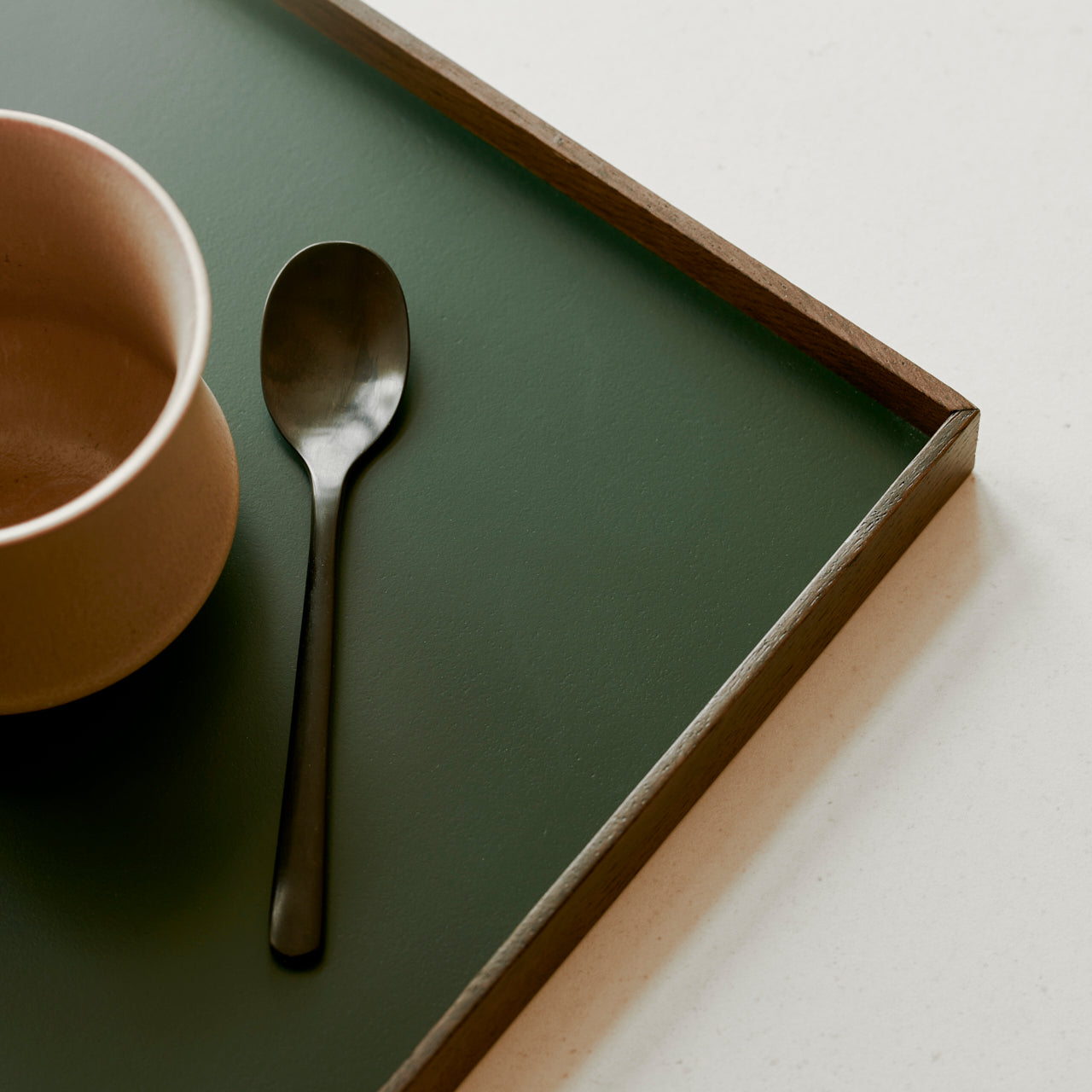 FRAME tray medium, smoked oak/green