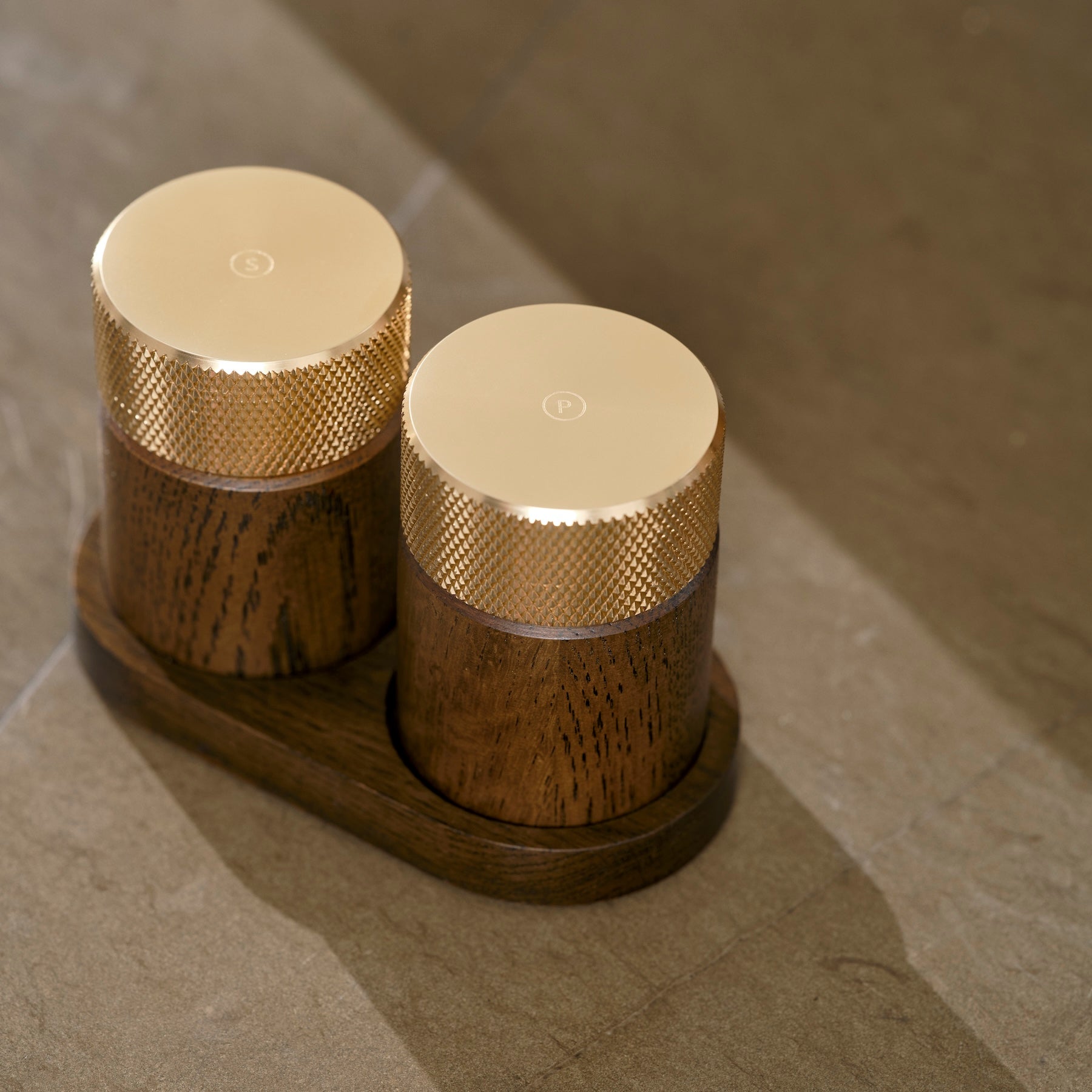 SINA salt & pepper mill set - dark ash/brass