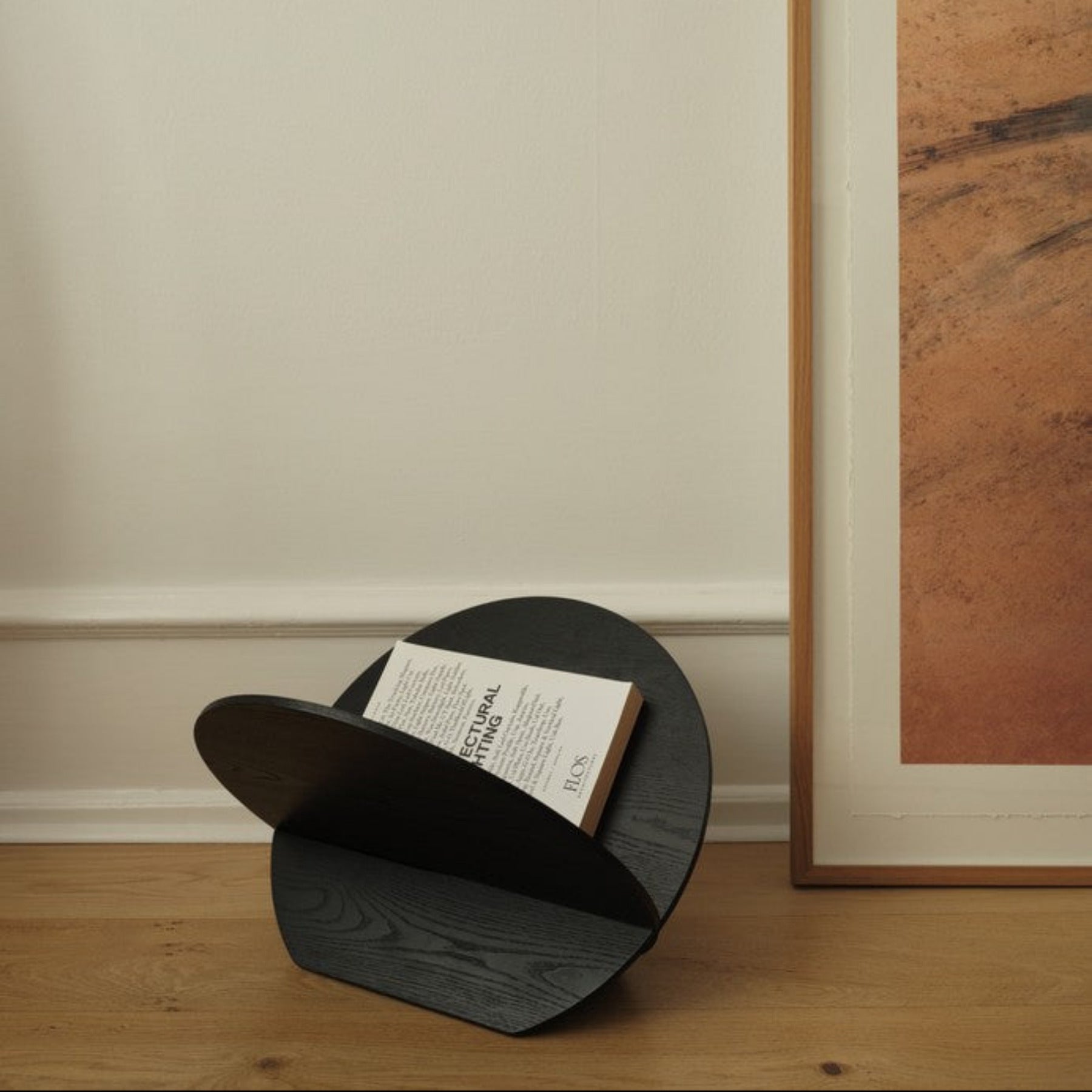 Silia Magazine Holder, Black