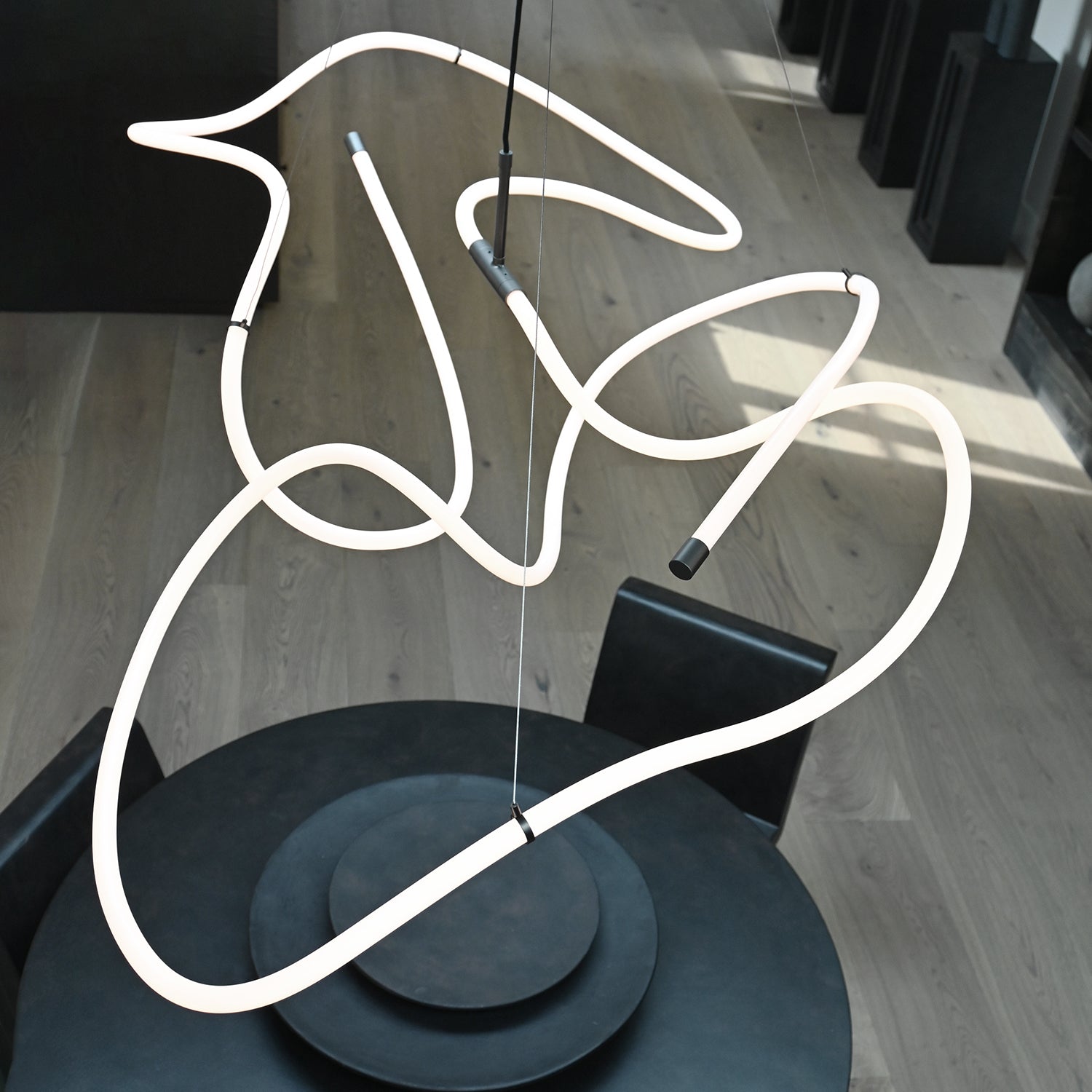 Ghost Chandelier, Mini - Neon*