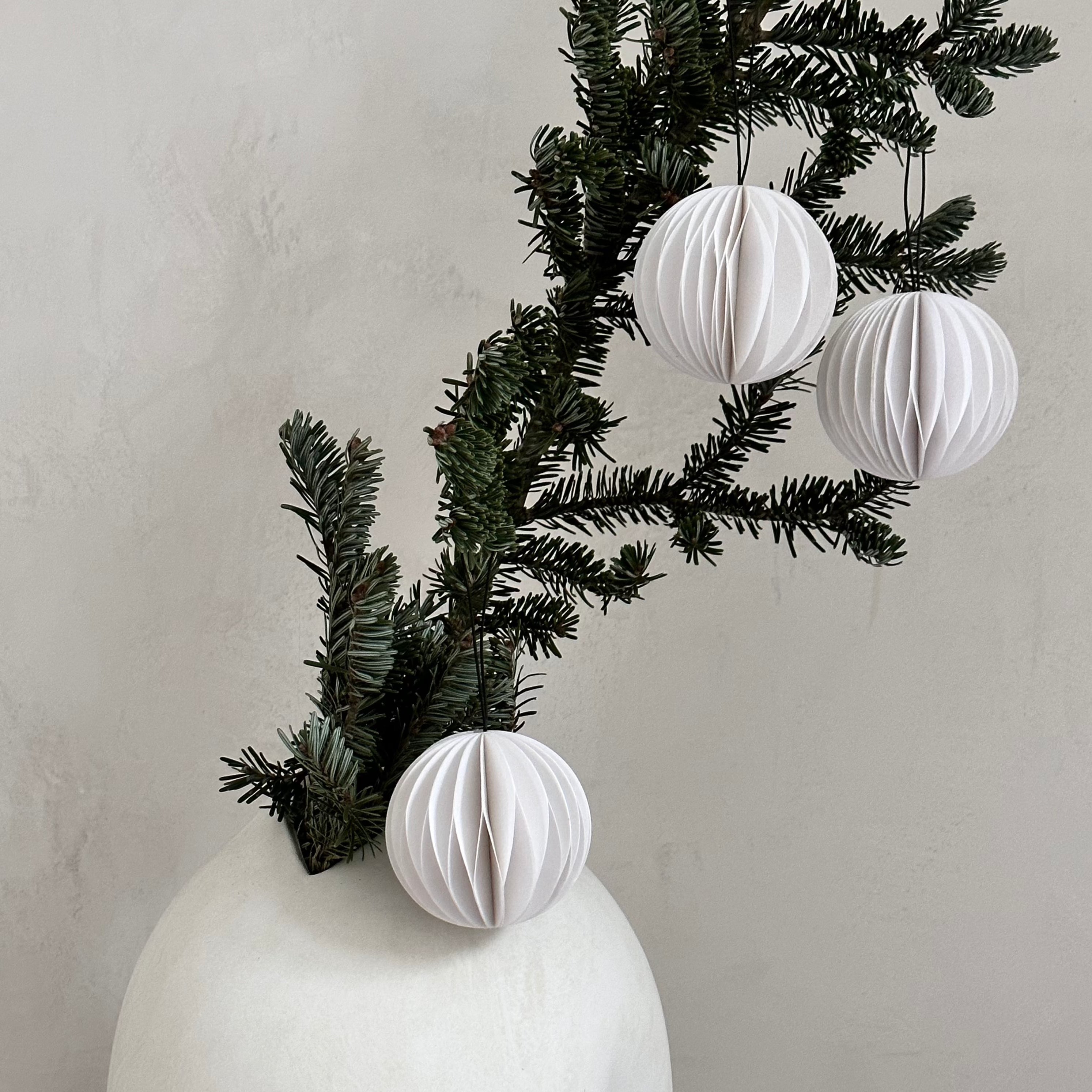 SUSTAIN folding ornament, scoop white. (box of 6)