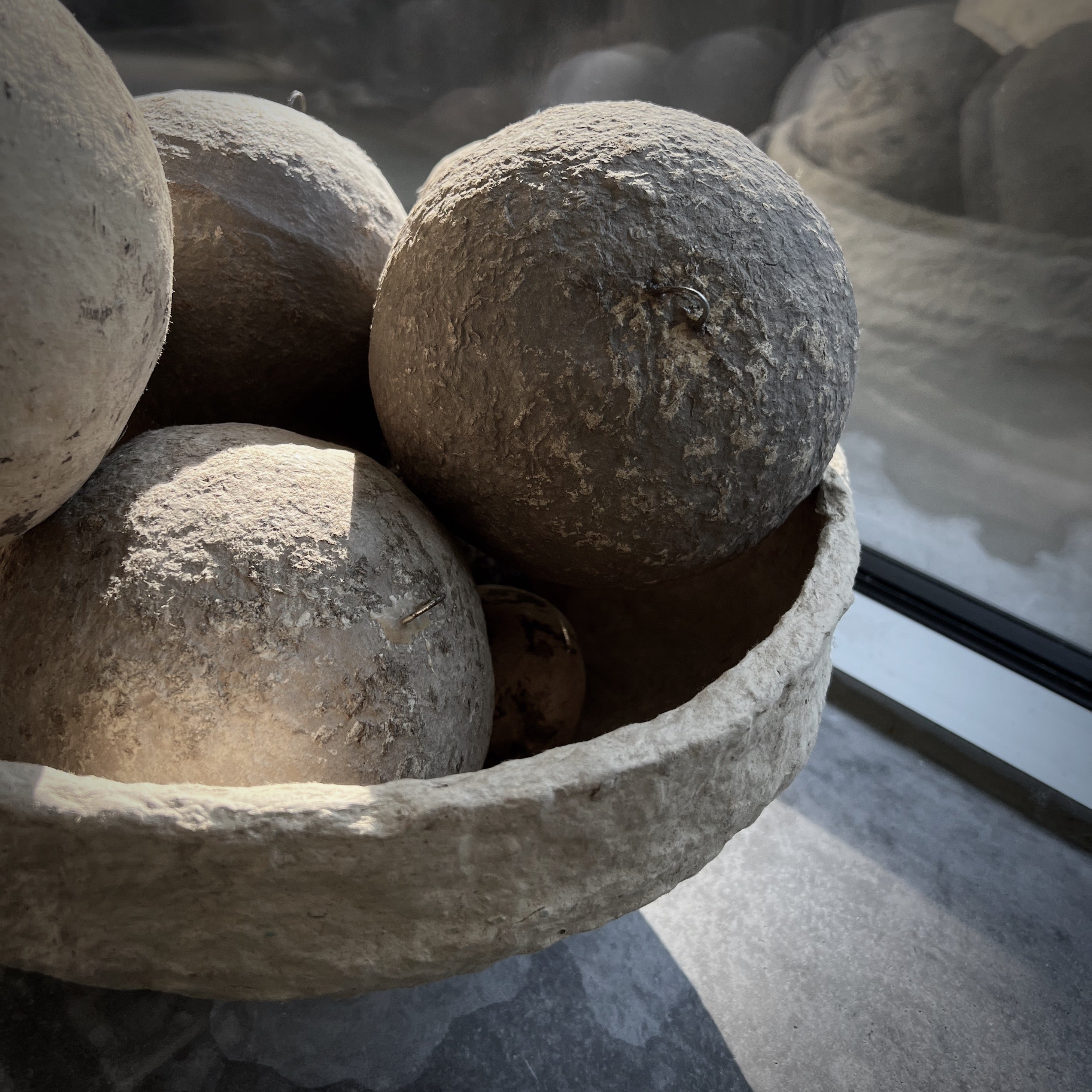 SUSTAIN Sculptural Bowl - large, sand