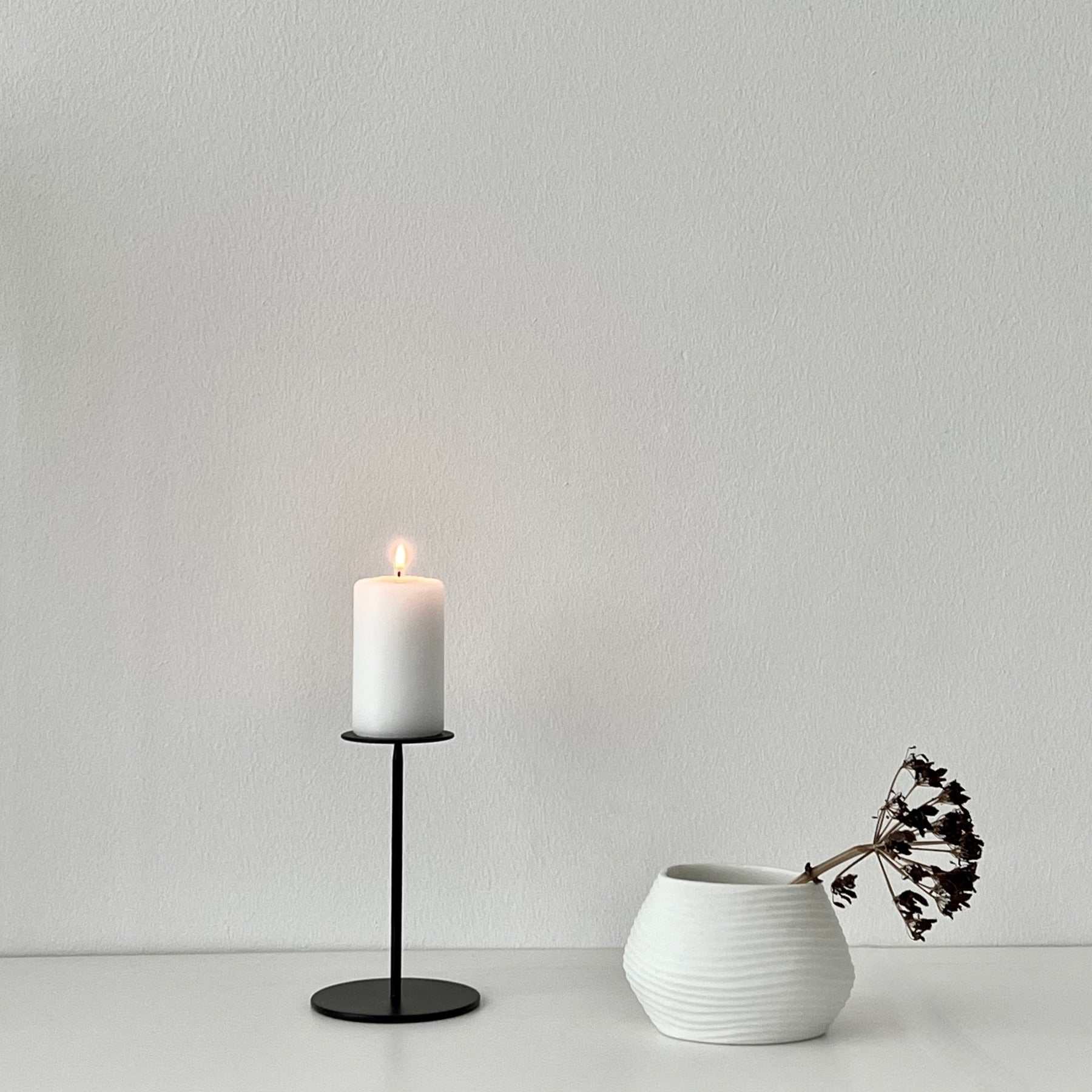 Organic candle holder - white