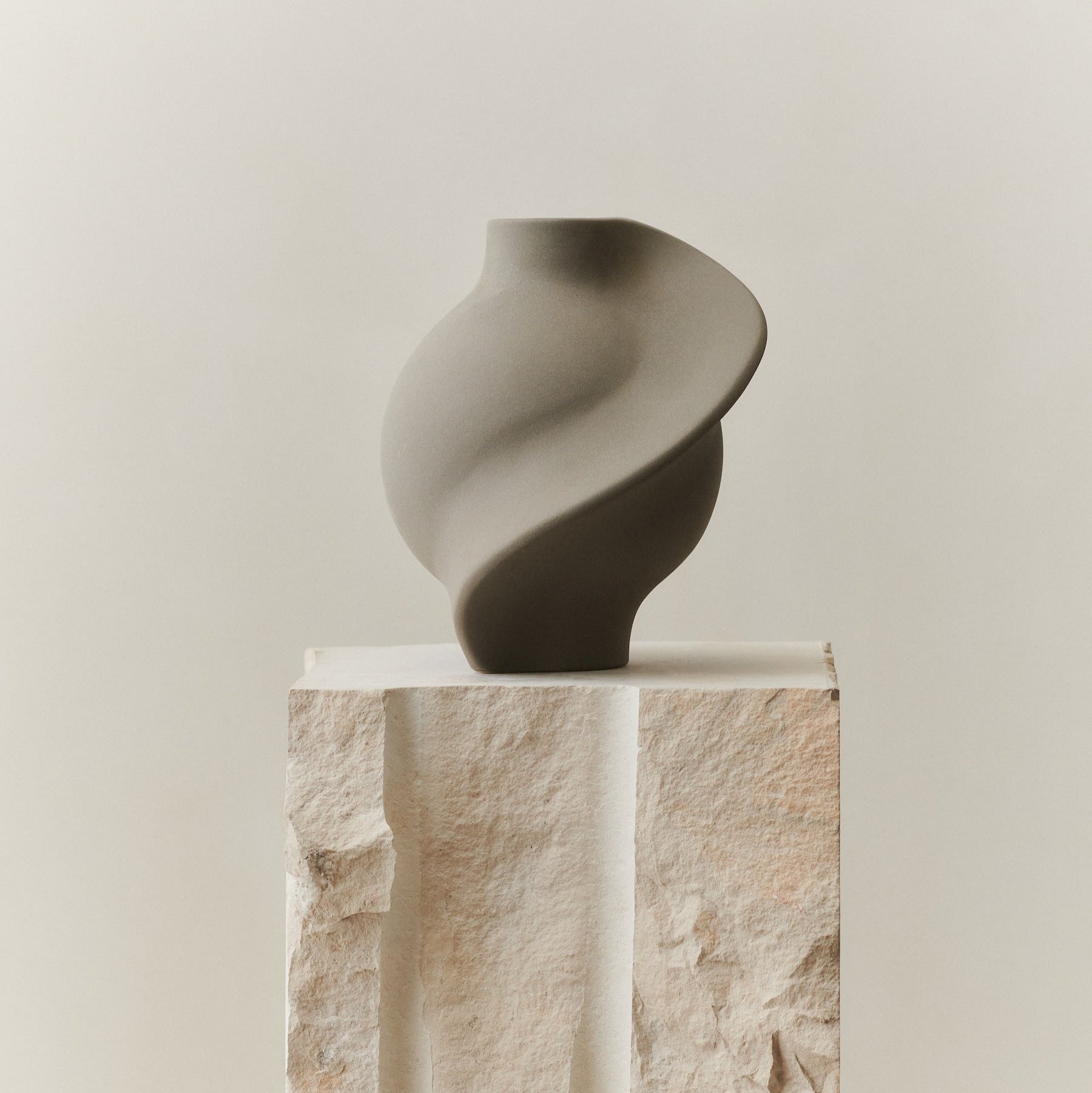Ceramic Pirout Vase 01 Sanded Grey