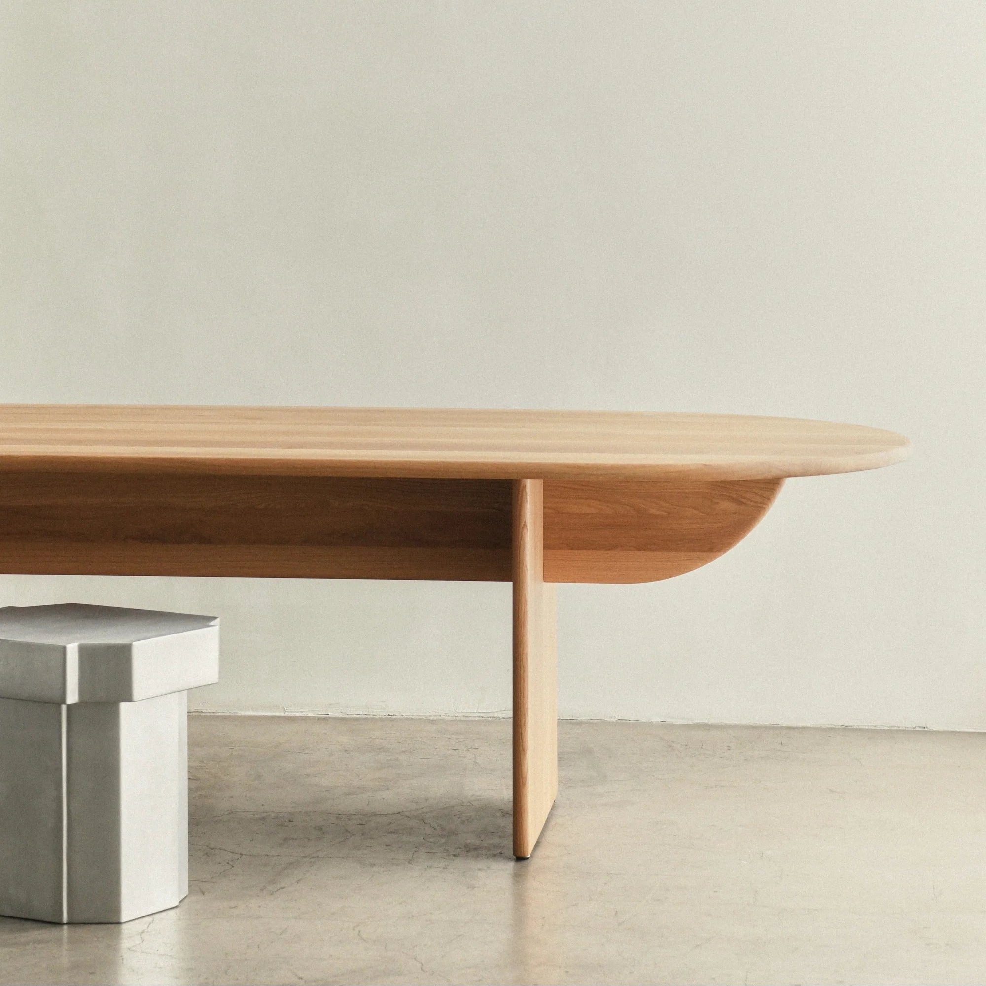 Pillabout Dining Table 02 - Natural Oak