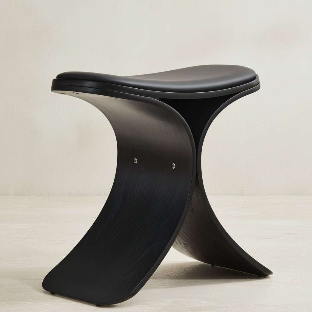 Luno Stool black oak/ black leather