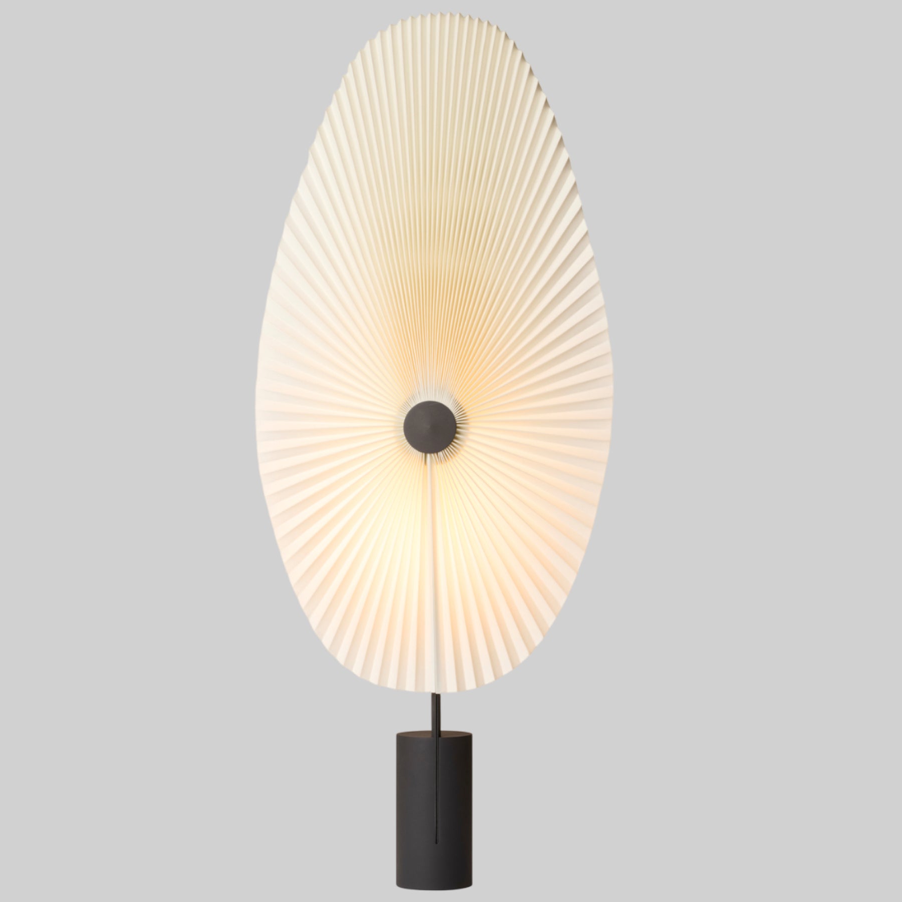 LIRIS Floor Lamp, Black