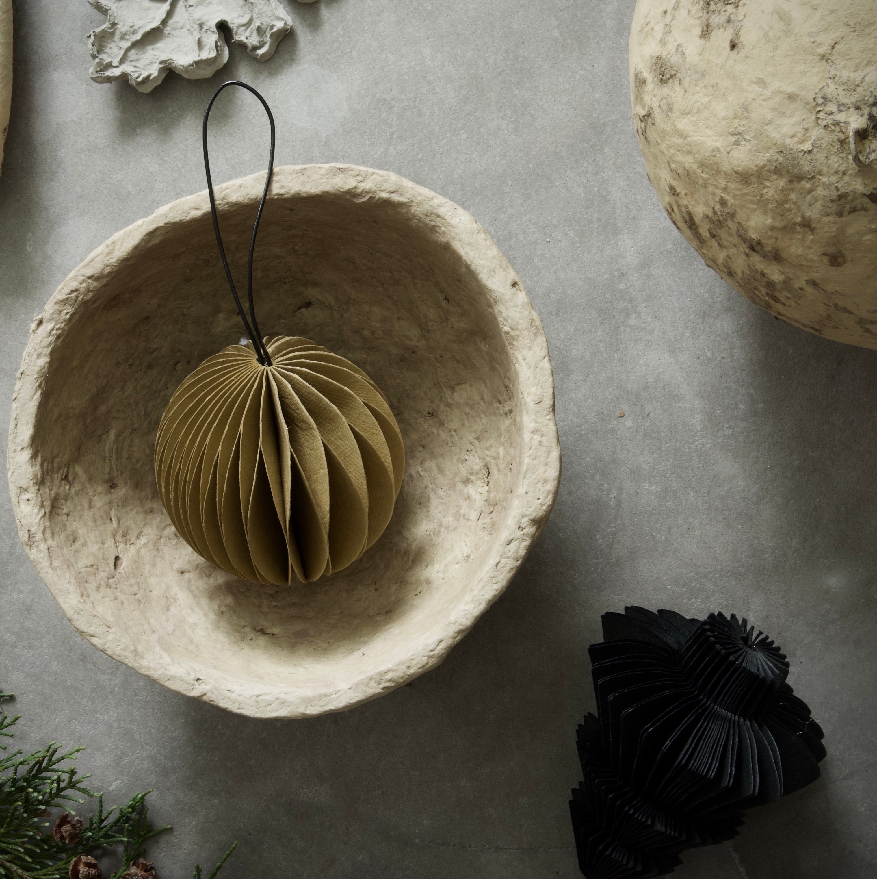 SUSTAIN Sculptural Bowl, small sand