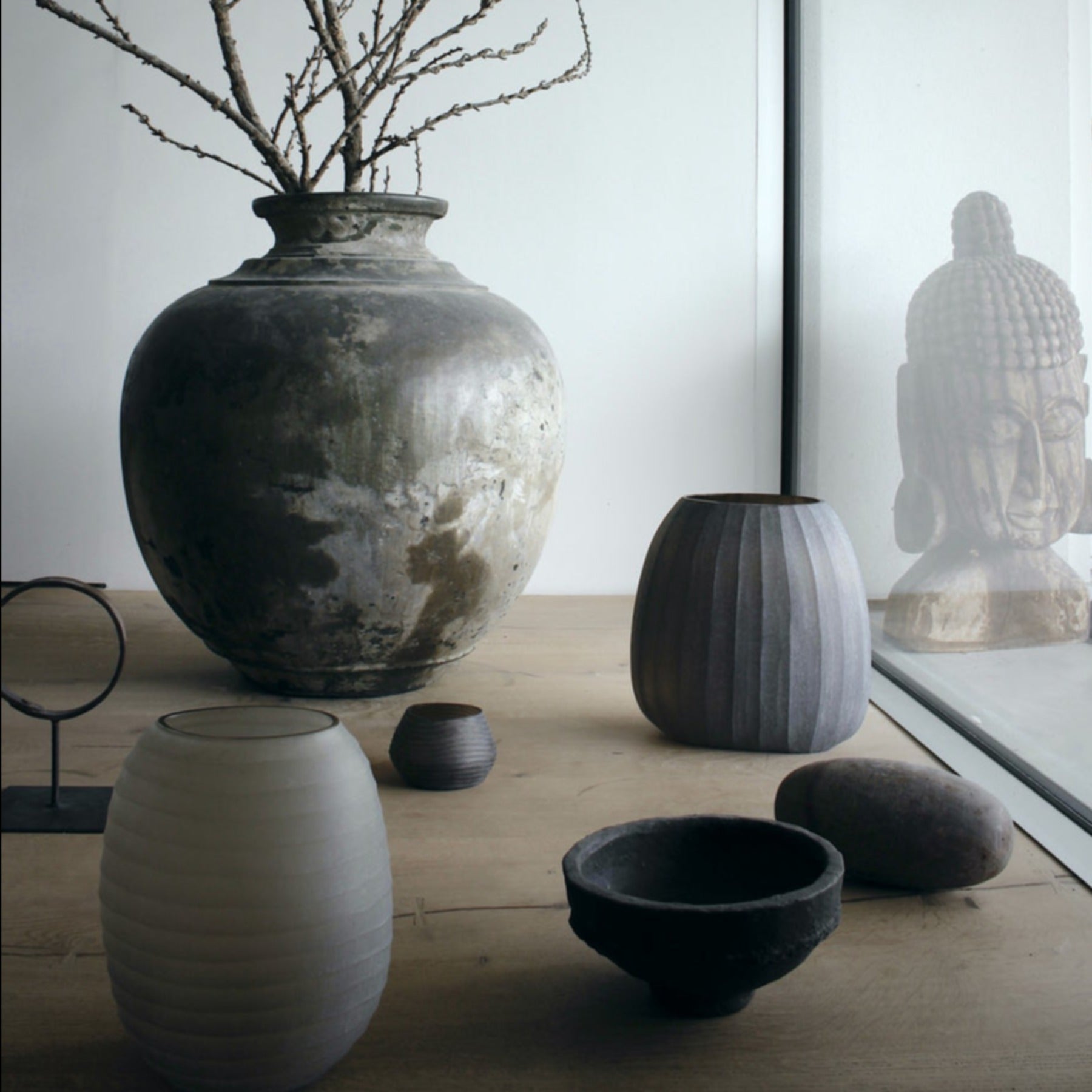 Organic vase 05 - smoke