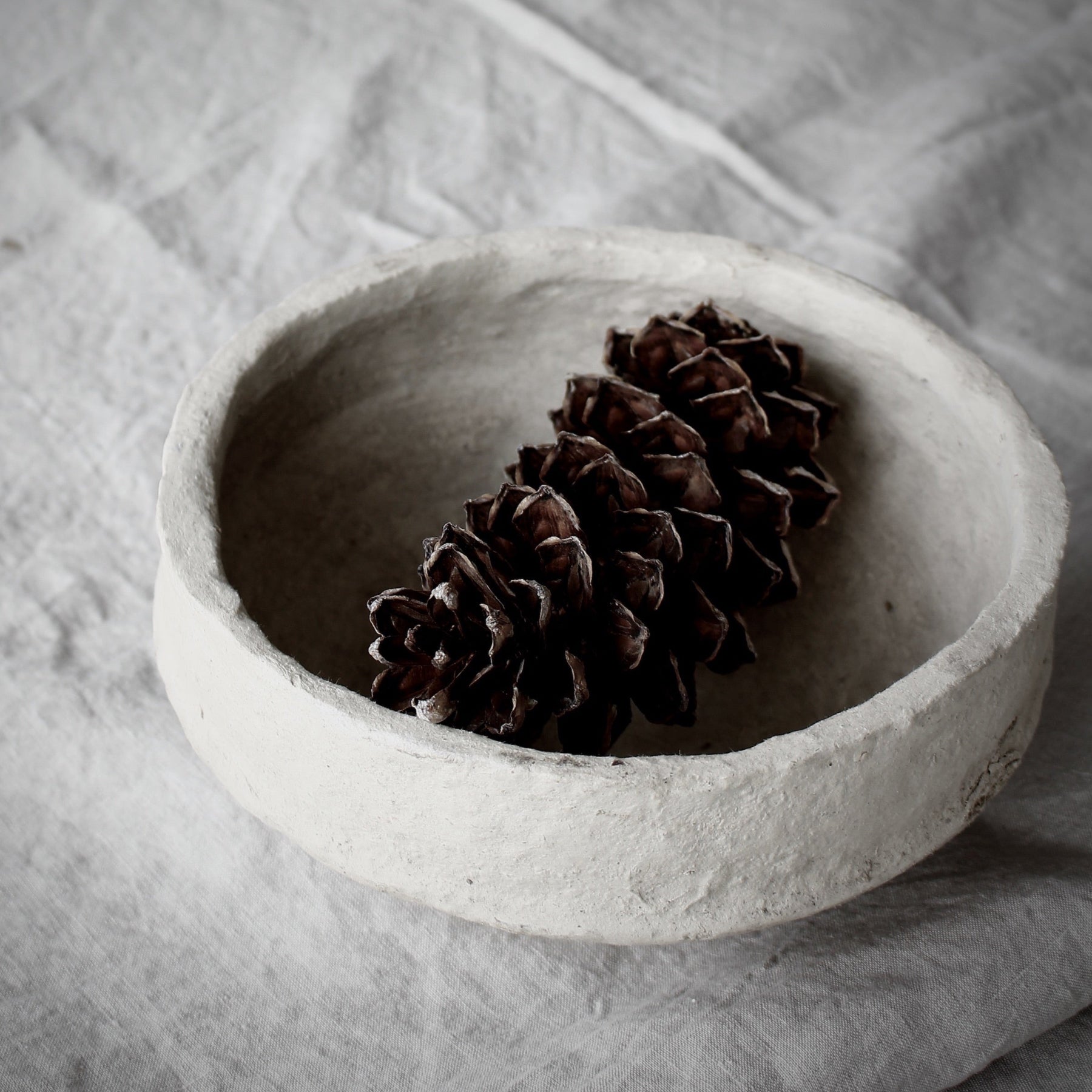 SUSTAIN Sculptural Bowl - medium, white