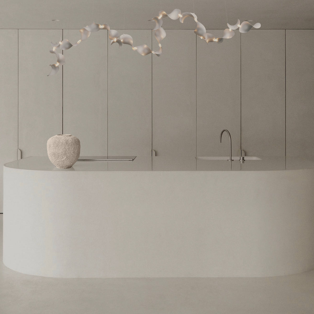 Dune 20 Curve Chandelier - 5 Finish Options