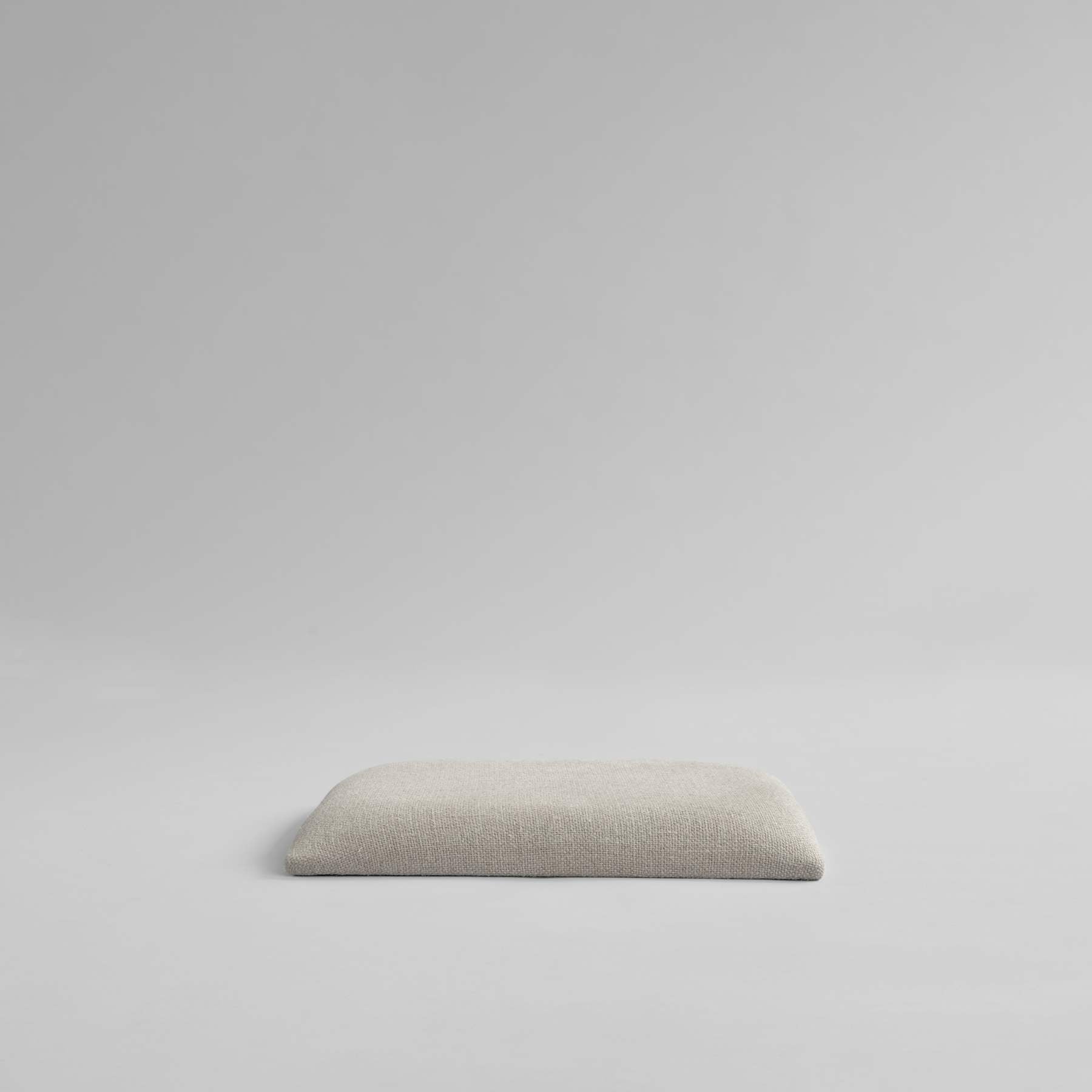 Makura Cushion 22 - Linen Sand, fits Brutus Dining Chair in Fibre Concrete