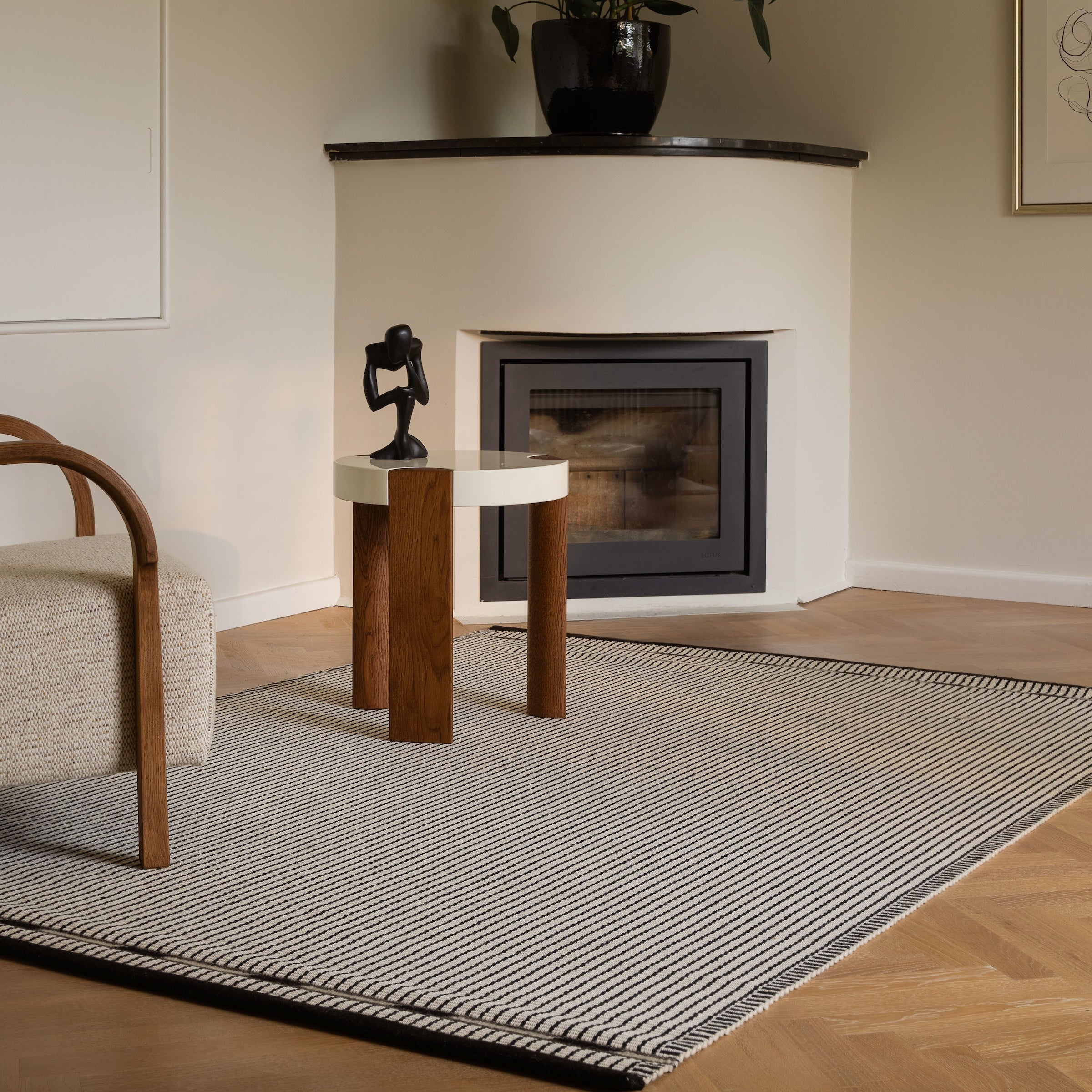 Vibeke Klint Rug VK-3, Off-White-Black - 3 Standard Sizes