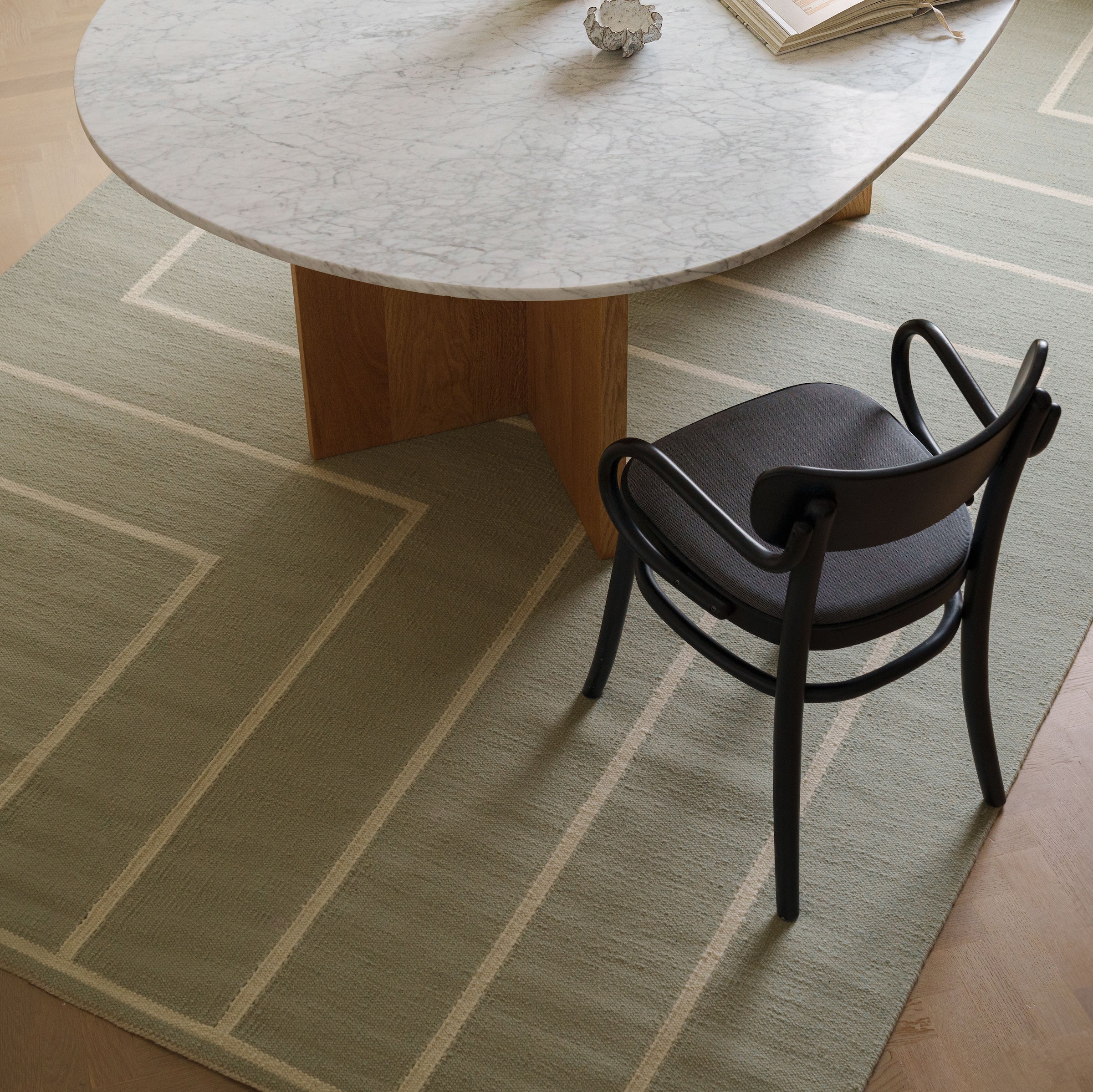 Vibeke Klint Rug VK-1, Light Olive - 3 Standard Sizes