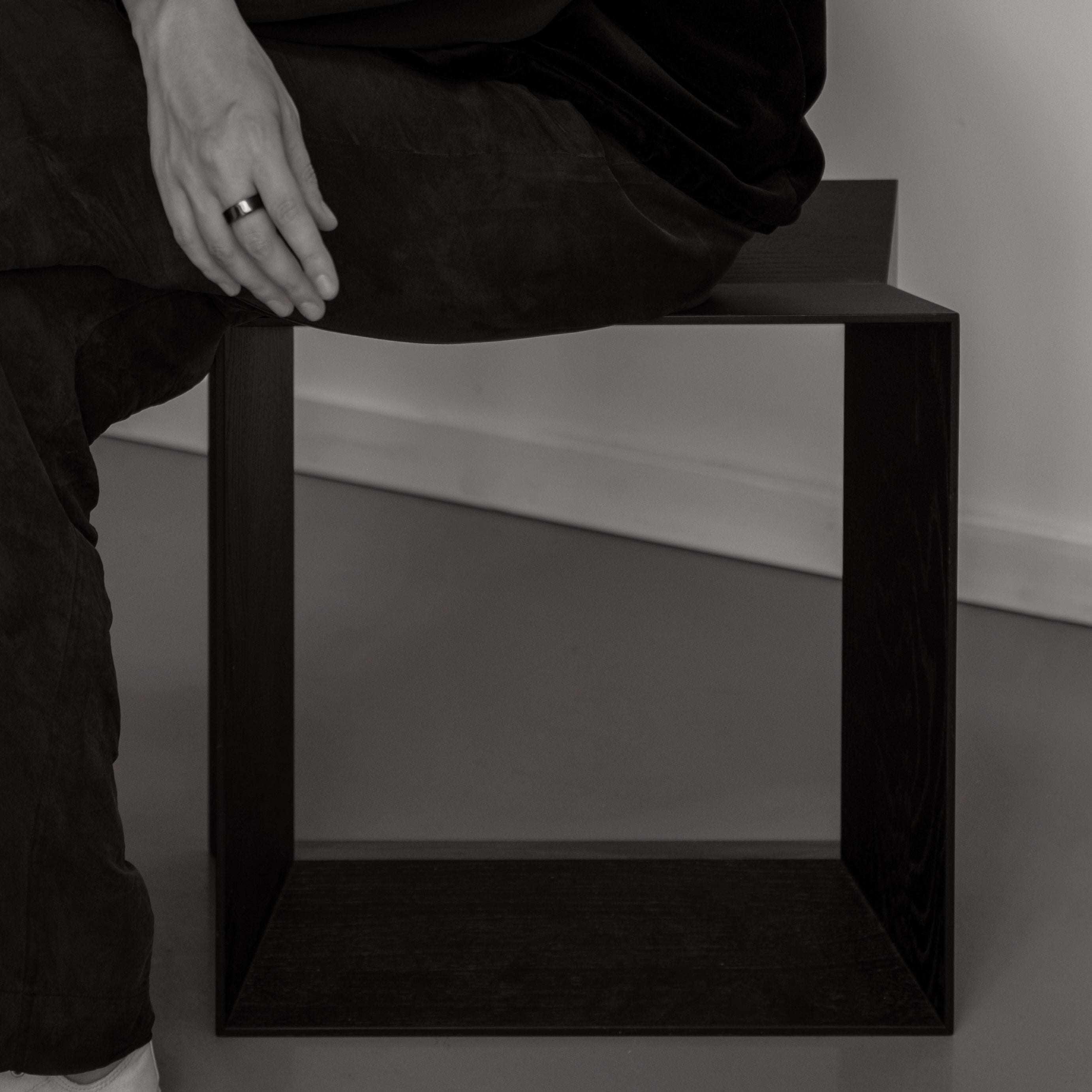 Reflex Stool - Matte Black Lacquer Solid Oak