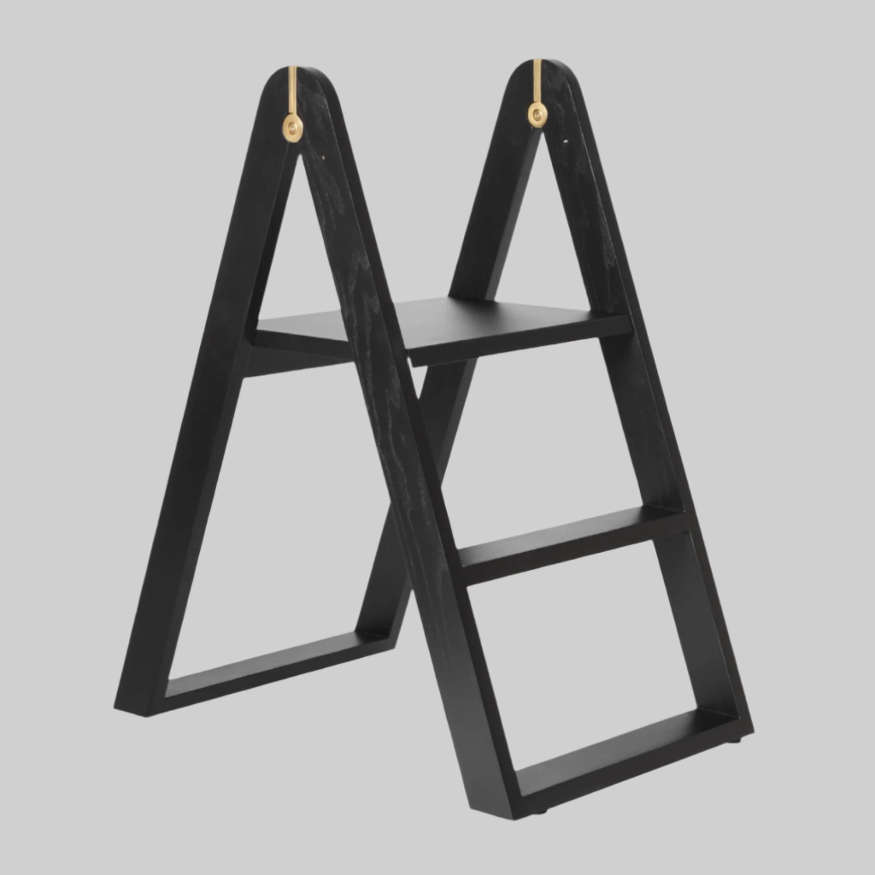 REECH Step Ladder, Black *Pre-order