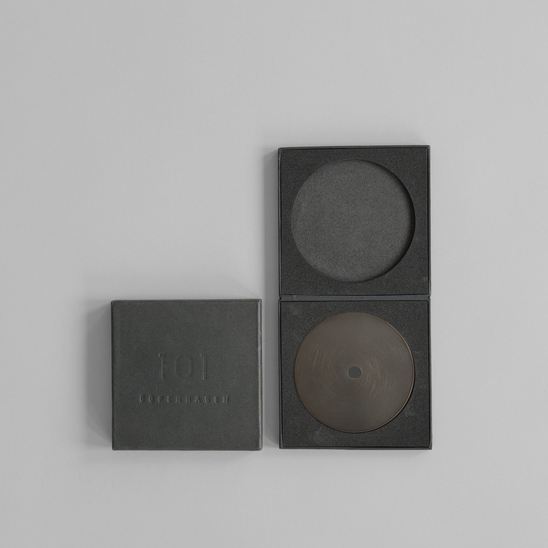 Swatch - Lighting/Tables for the 101 Copenhagen Collection