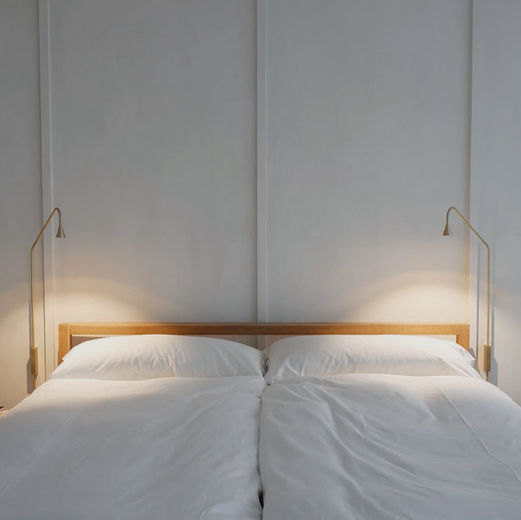 Austere Wall Lamp with Plug - 7 Finish Options*