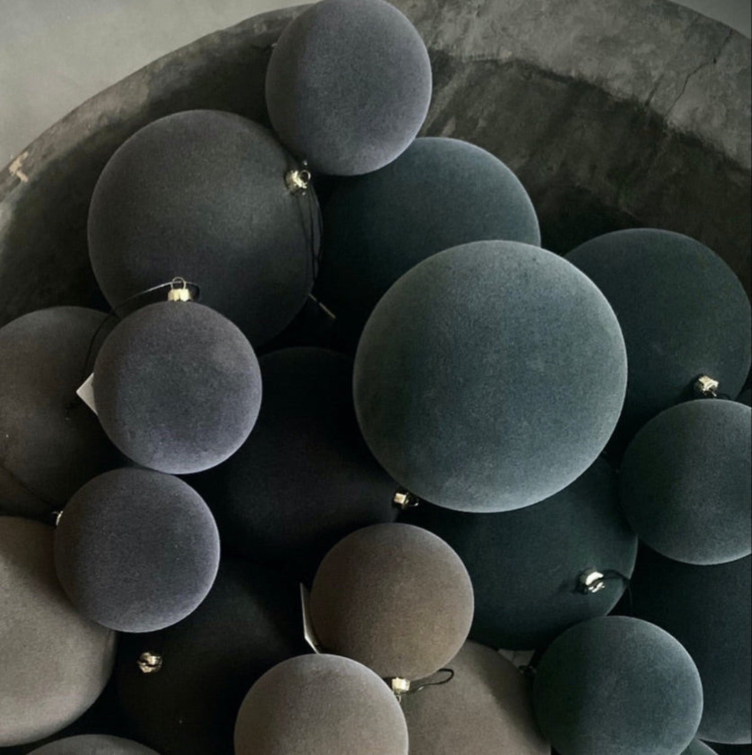 Holiday Ornament - velvety, pine green (box of 24)