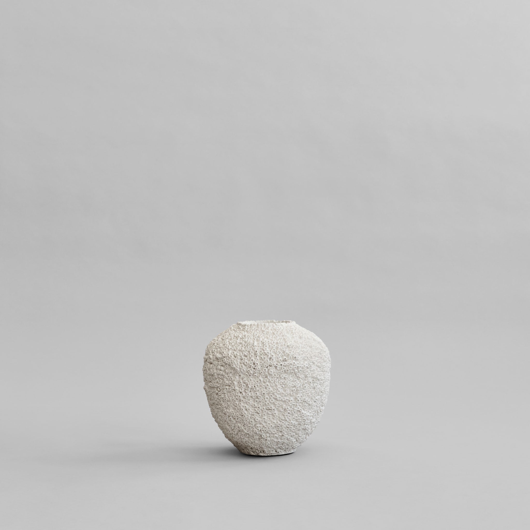 Sunao Vase, Mini - Beehive*