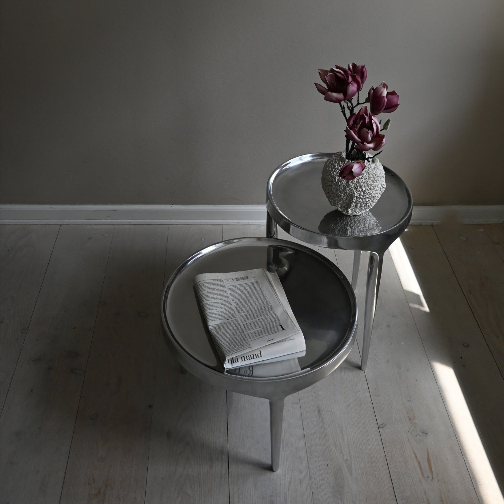 Phantom Table, Low - Chrome