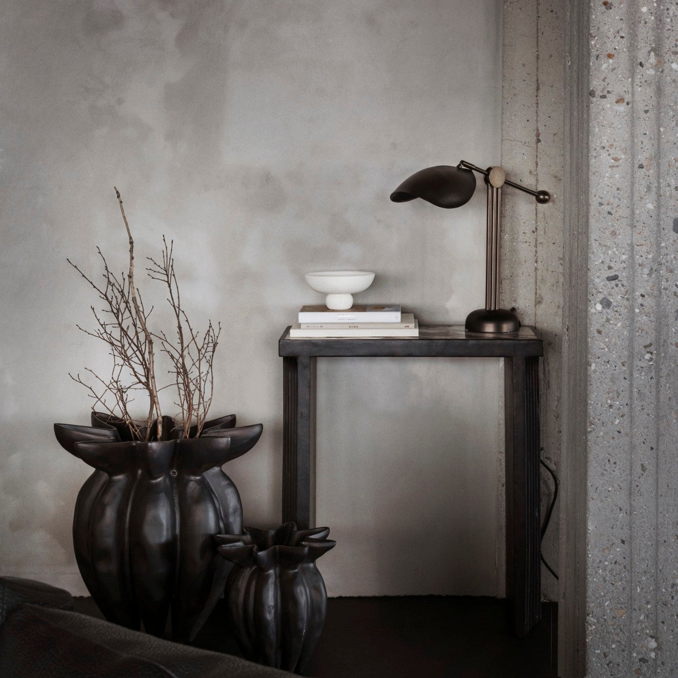Arc Console - Calacatta - 101 CPH
