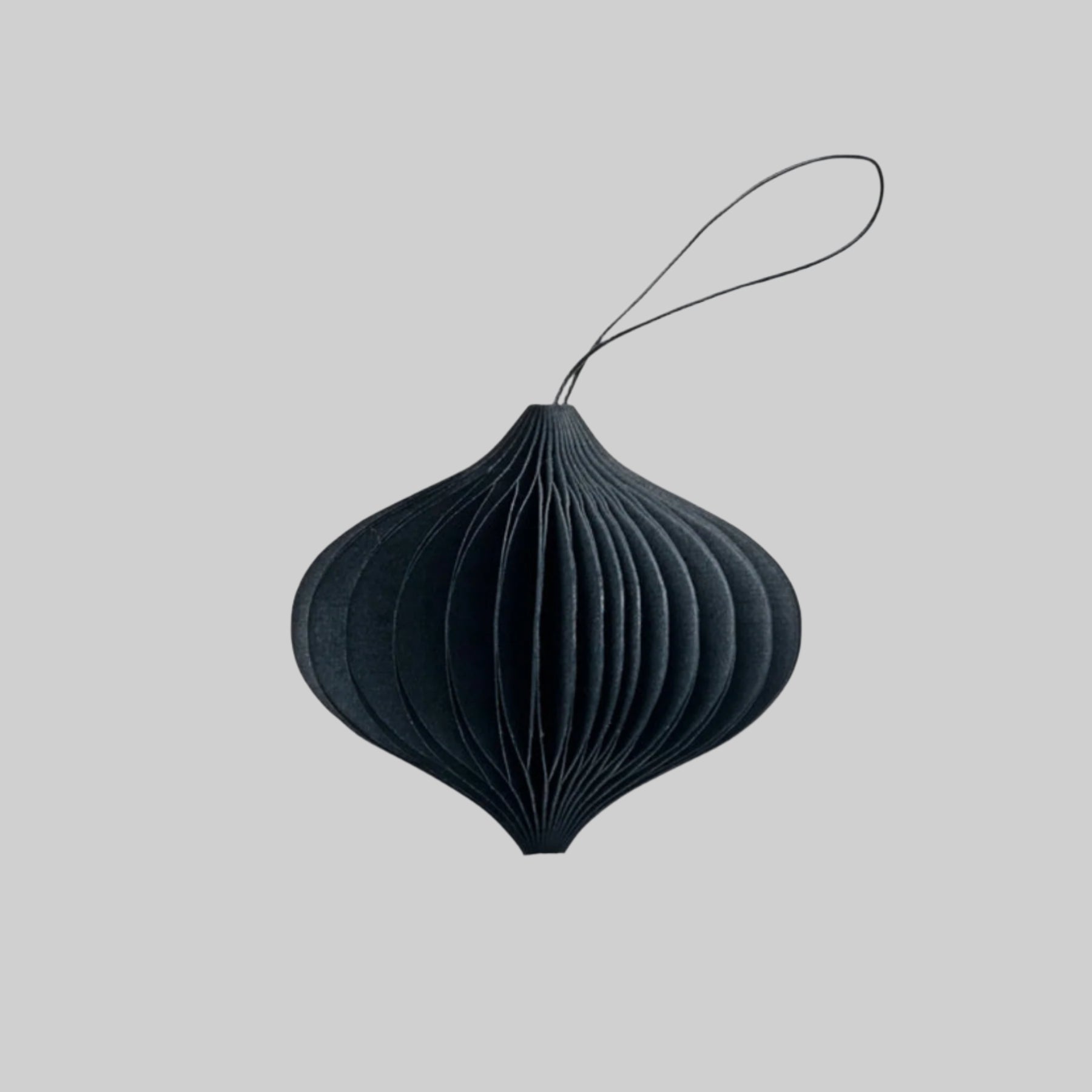 SUSTAIN folding ornament, onion black (box of 6)