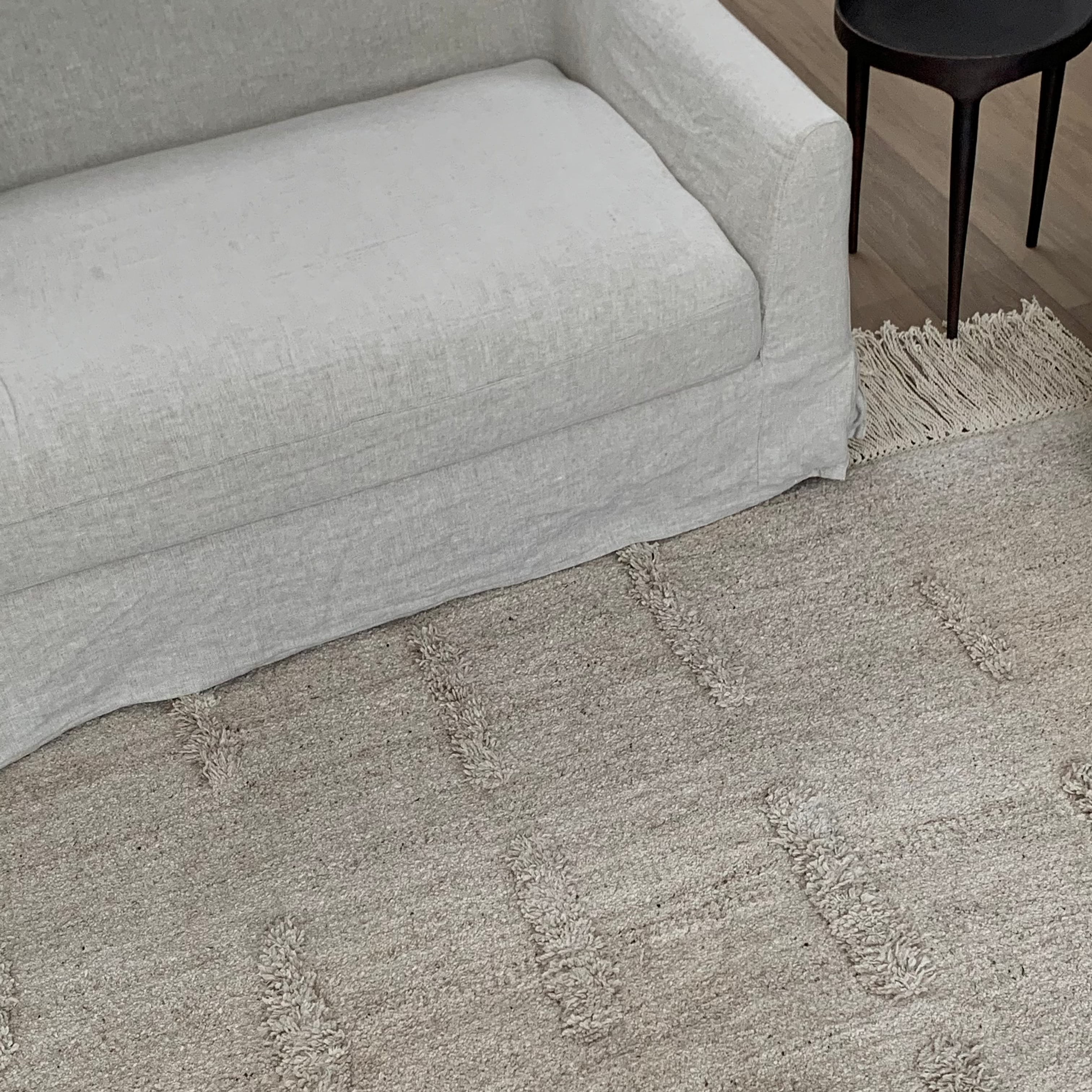 Laine, Natural White + White - Hand Knotted Rug