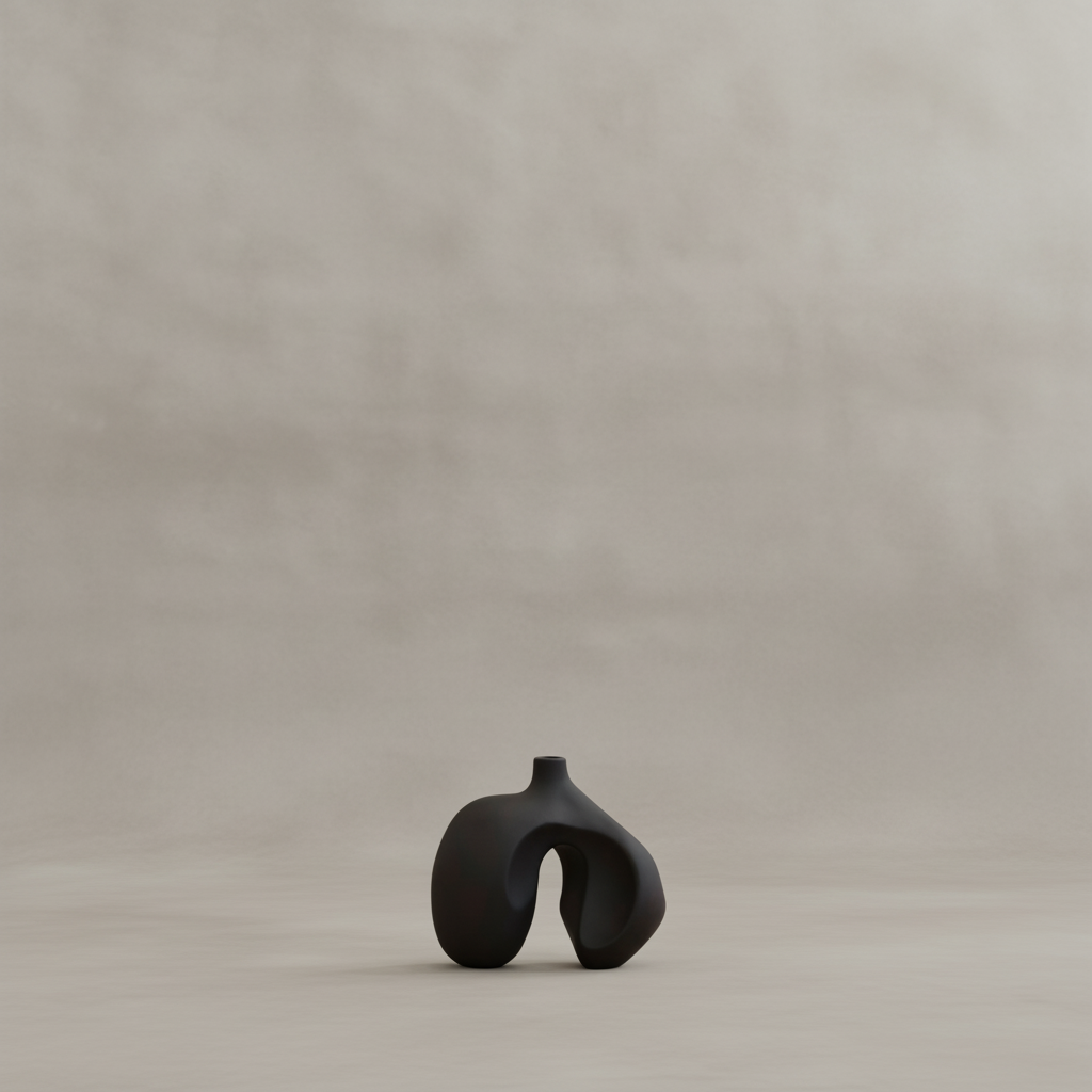 Ni Vase Petit with limewash beige-grey background