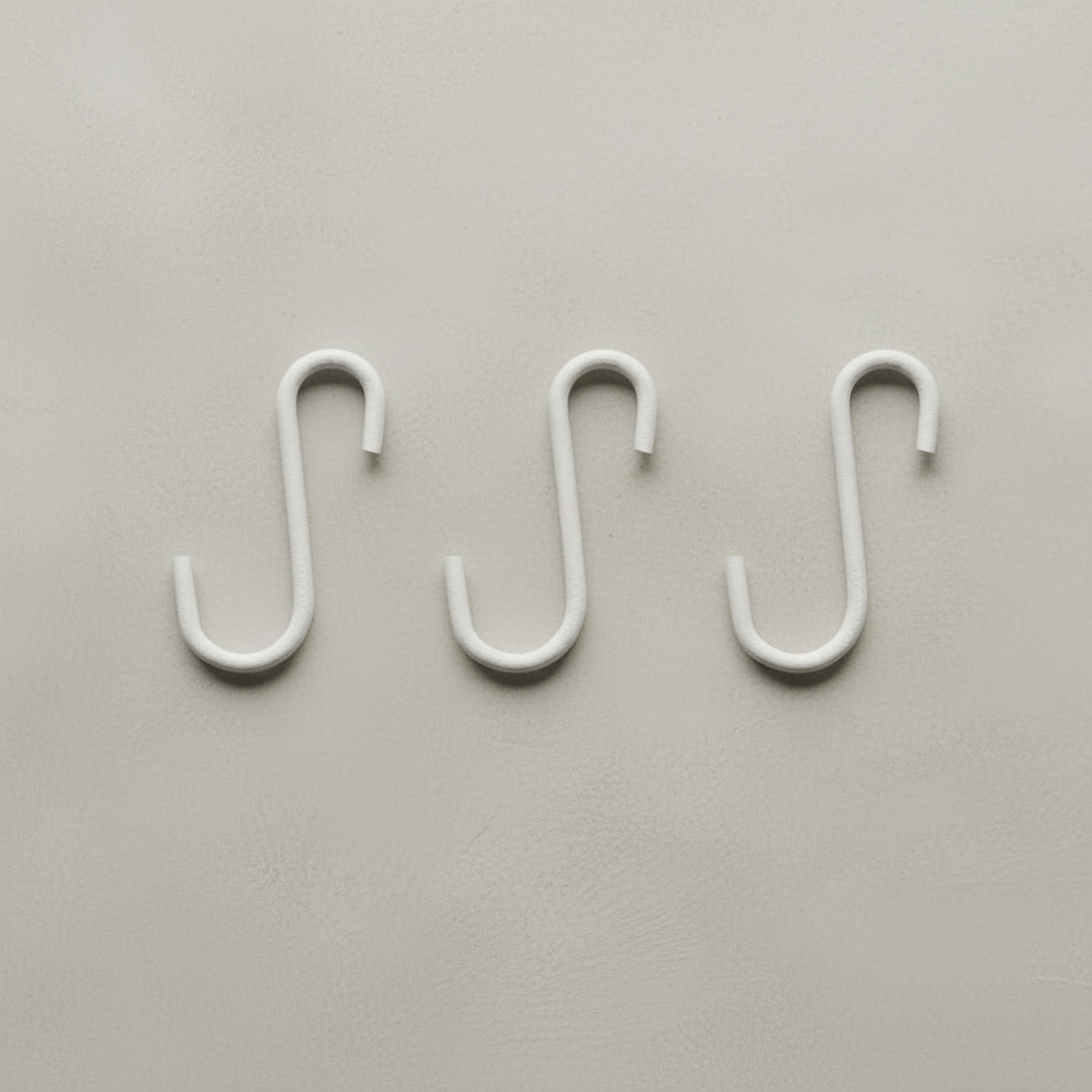 Nivo S-Hooks Packshot Alt — Beige-Grey Limewash