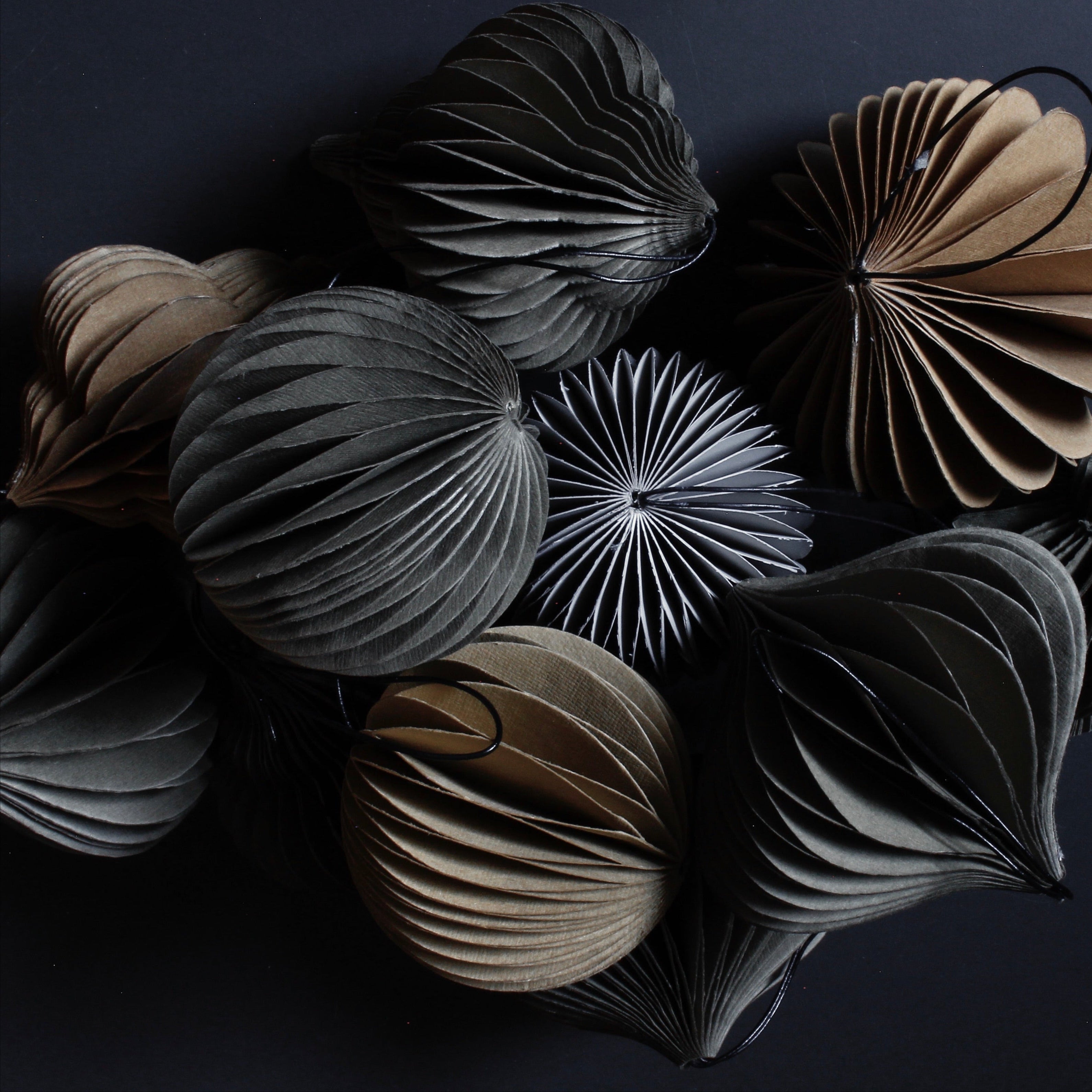 Holiday Ornament - paper scoop, smoke (set of 6)