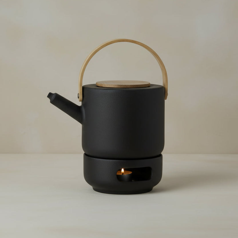 Theo teapot - matte black