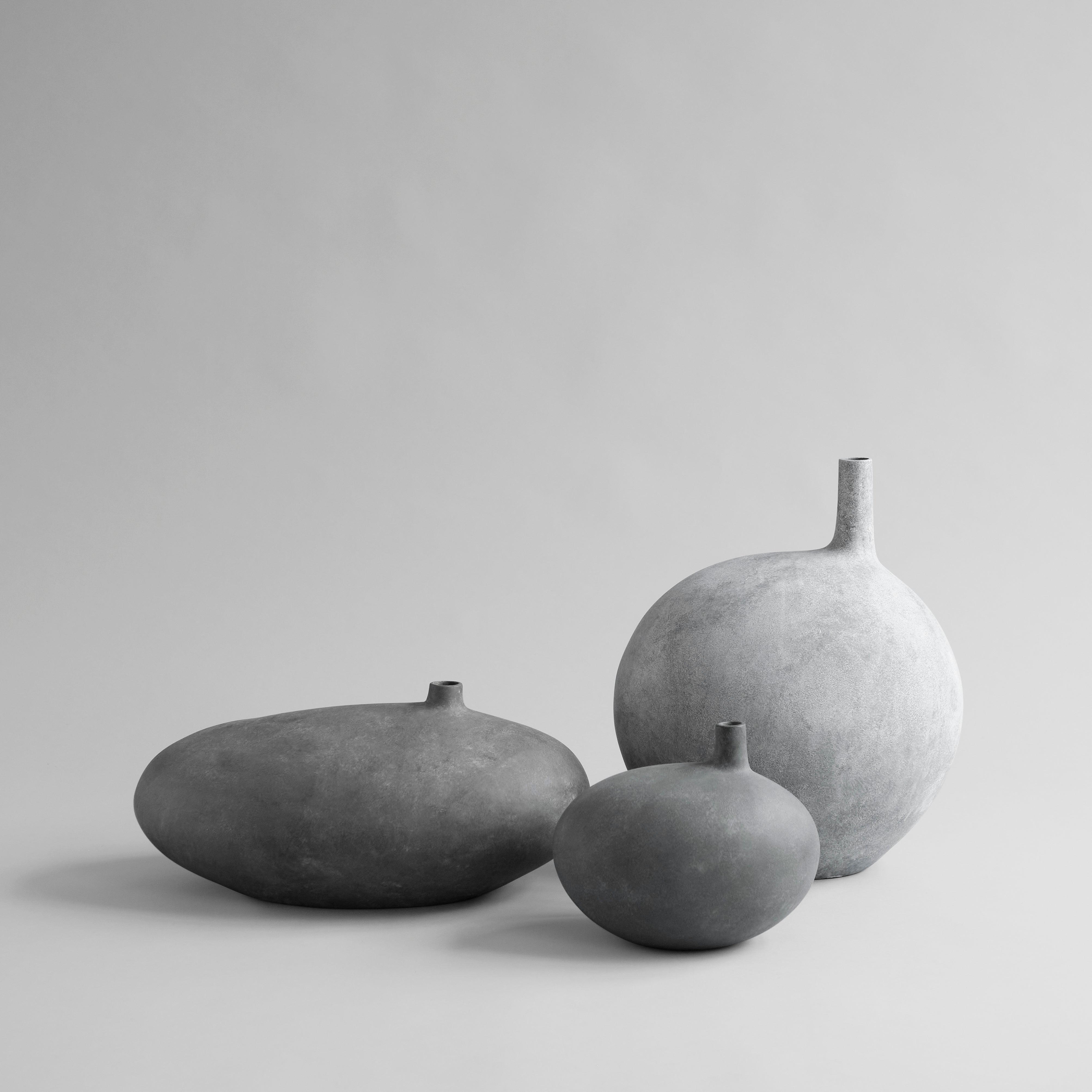 Submarine Vase, Fat - Dark Grey