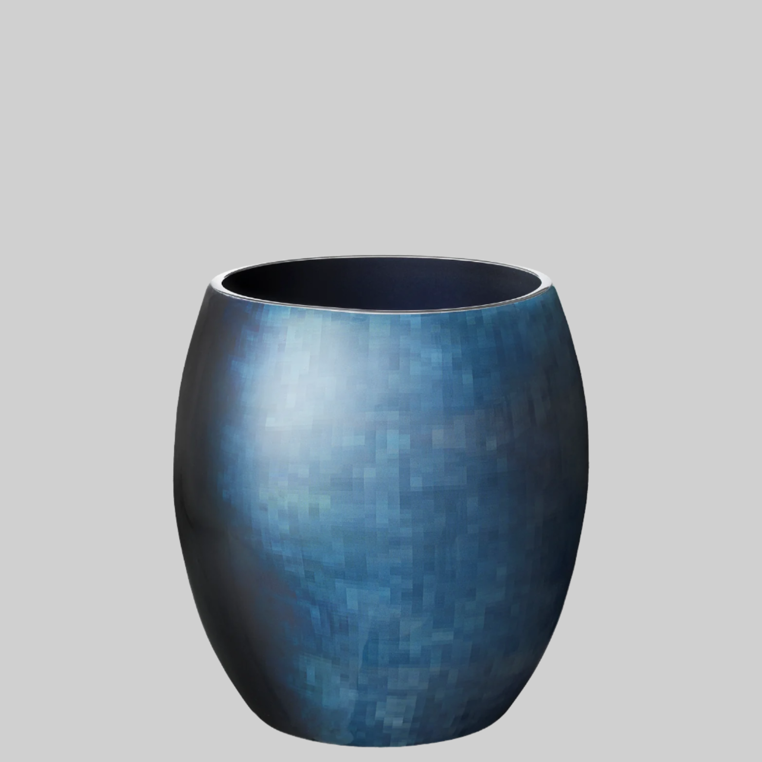 Stockholm vase H 6.18 in horizon