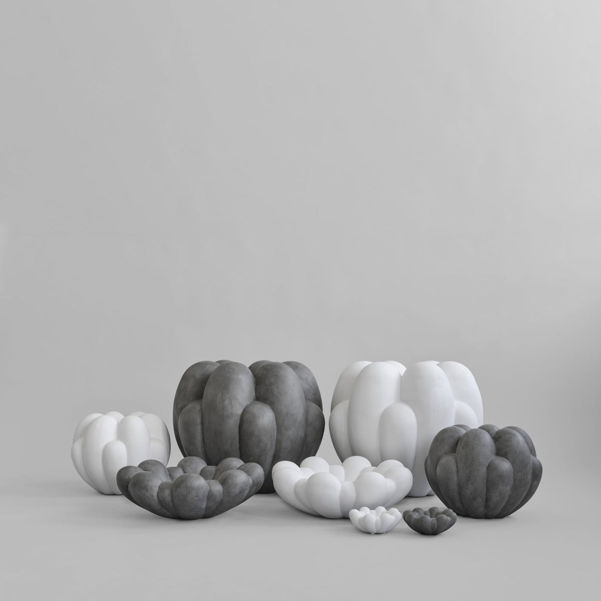 Bloom Vase, Big - Dark Grey