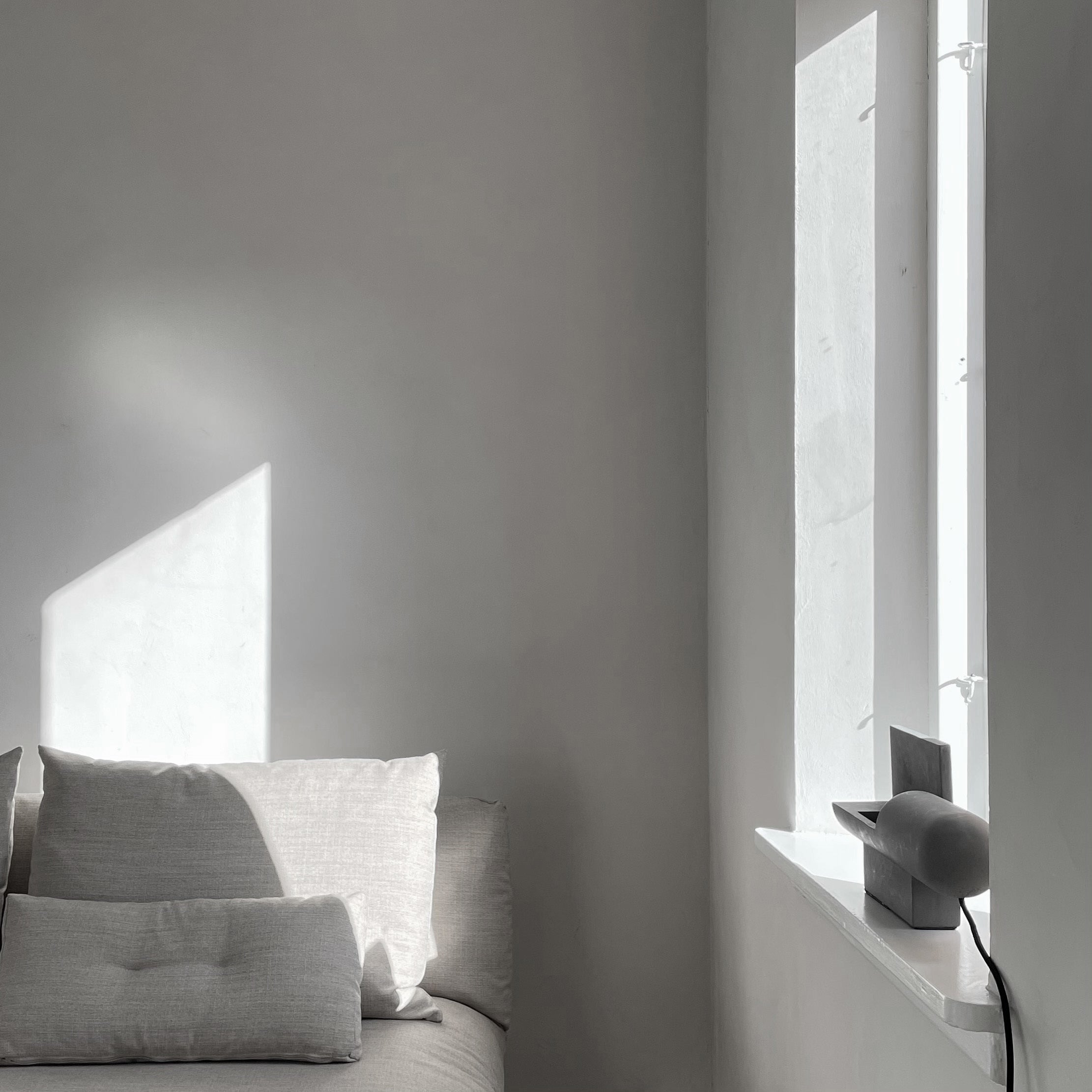 Brutalist Table Lamp, Concrete - Grey*