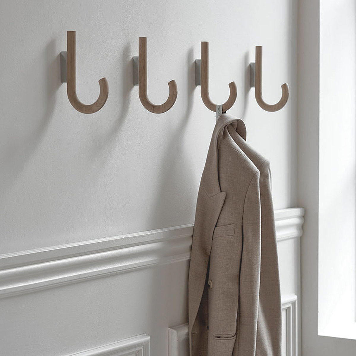 HOOK Big, oak-chrome