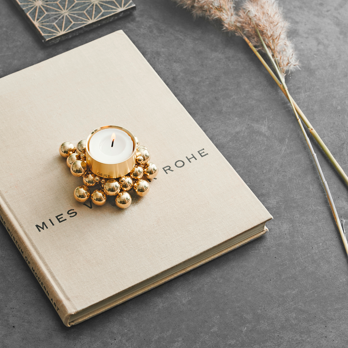 MOLEKYL tealight, brass